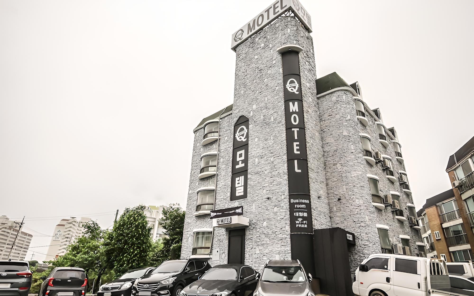 Q Motel Wanju