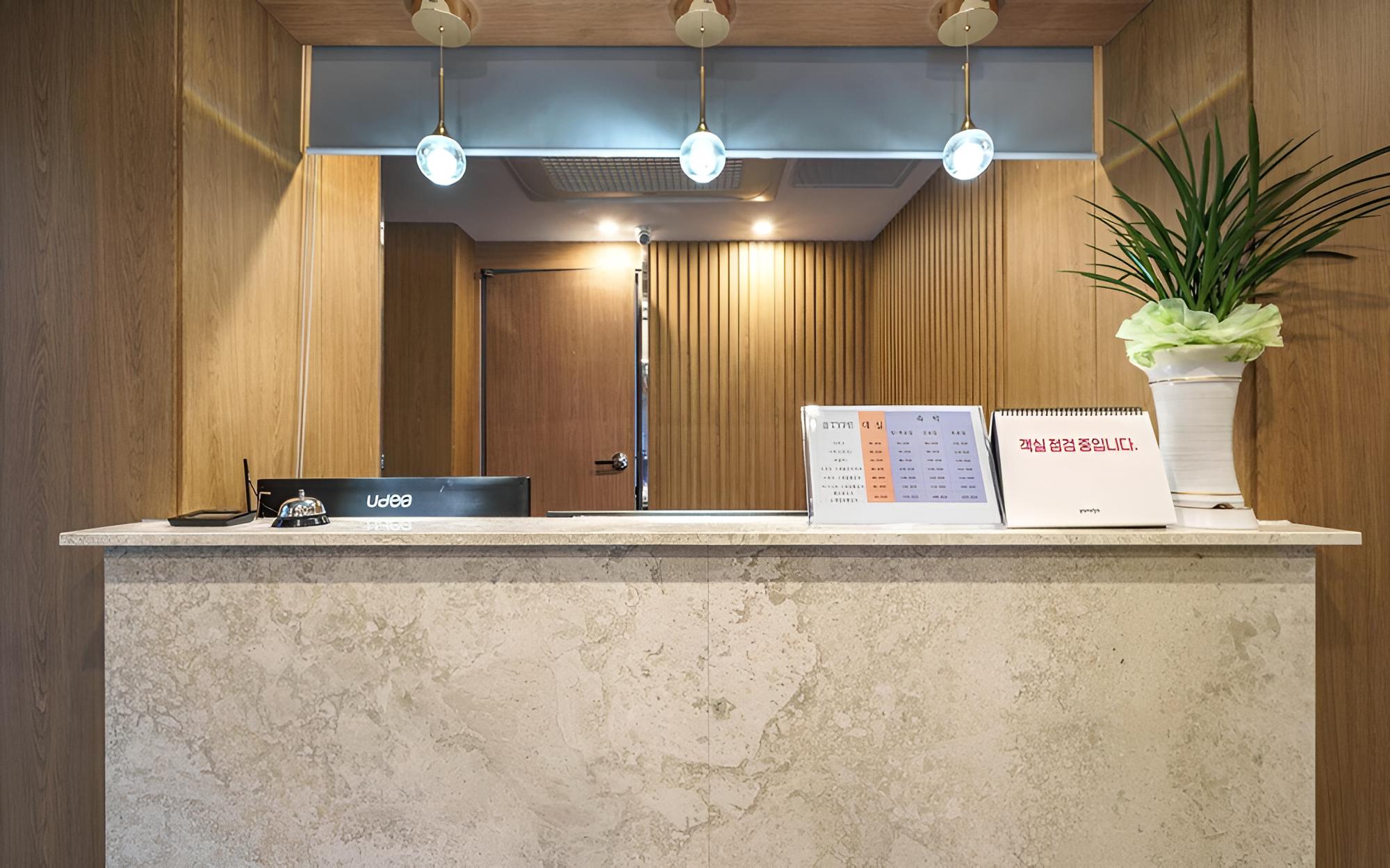 Jecheon Urban Brown Hotel