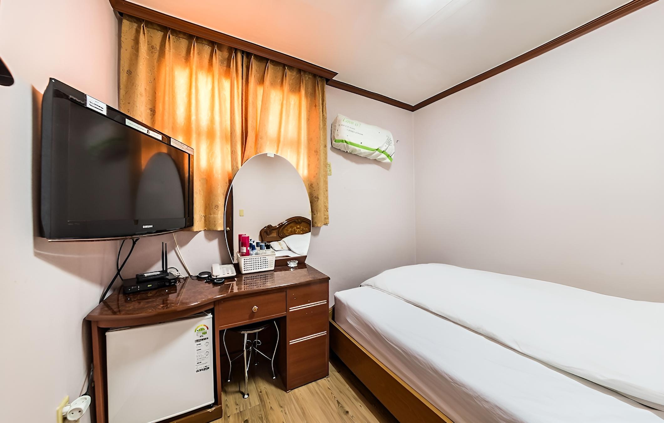 Yongsan Samsung Motel