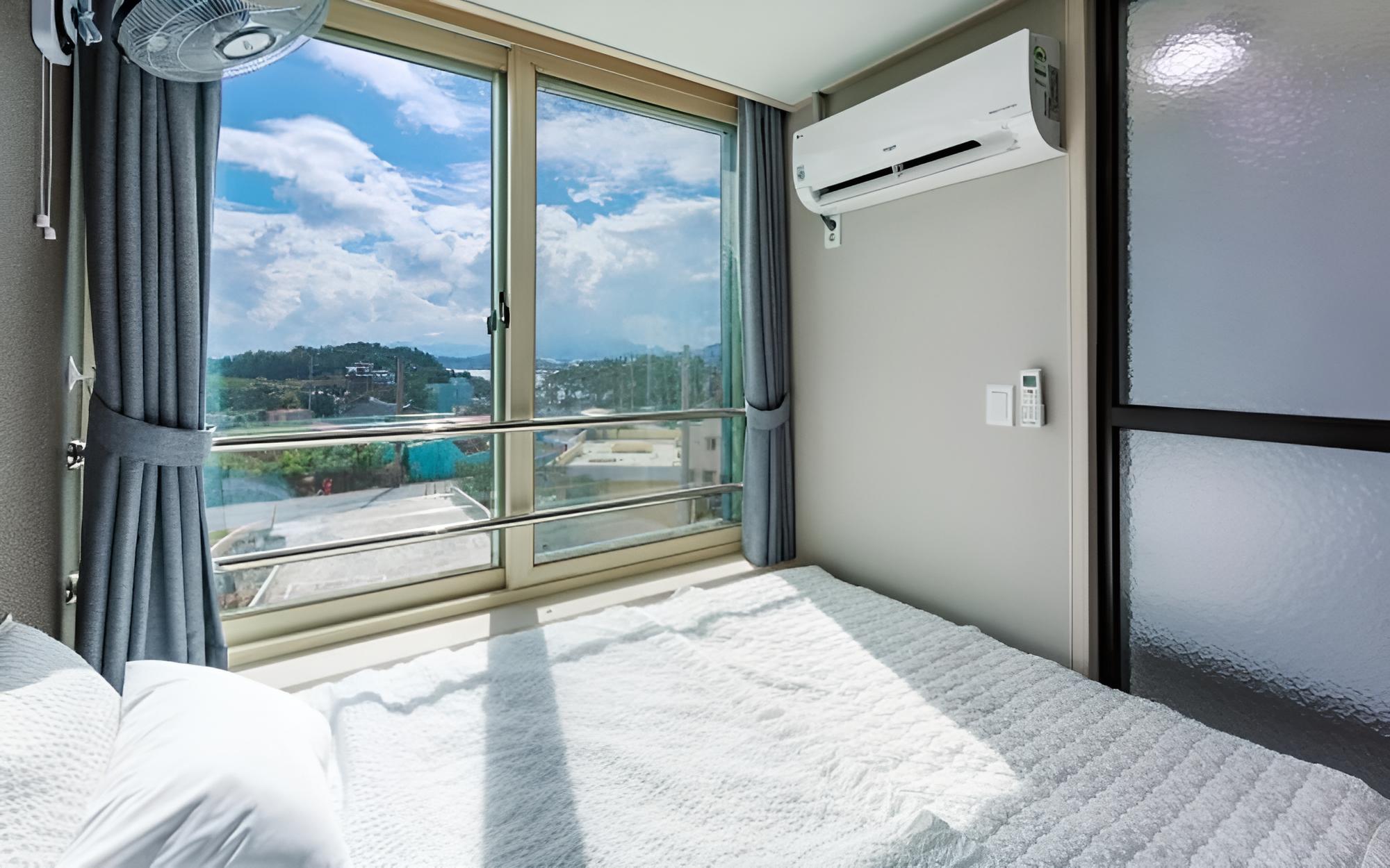 Yeosu Etoile Pension