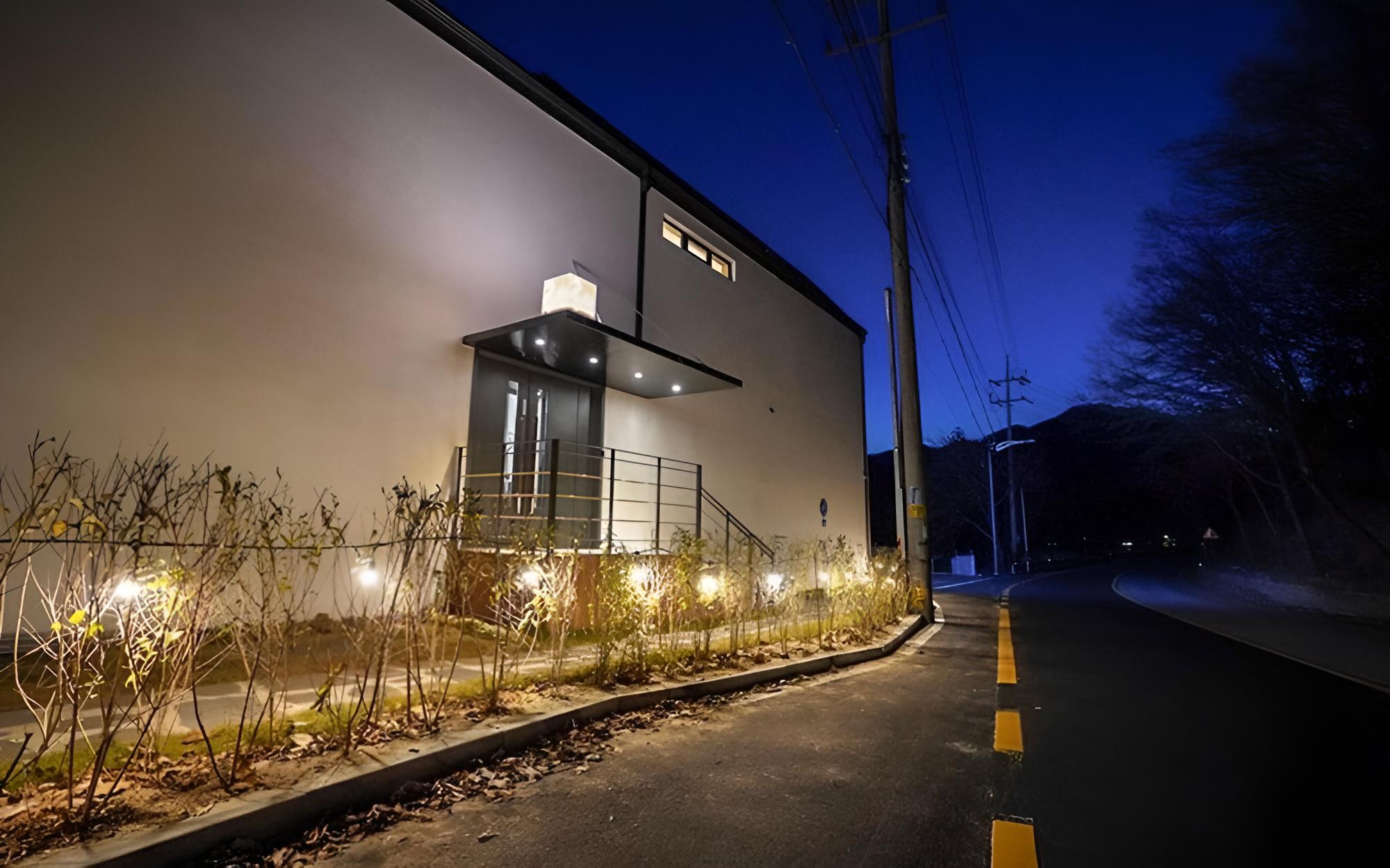 Gapyeong Junghwa Yeogak Pension view 5