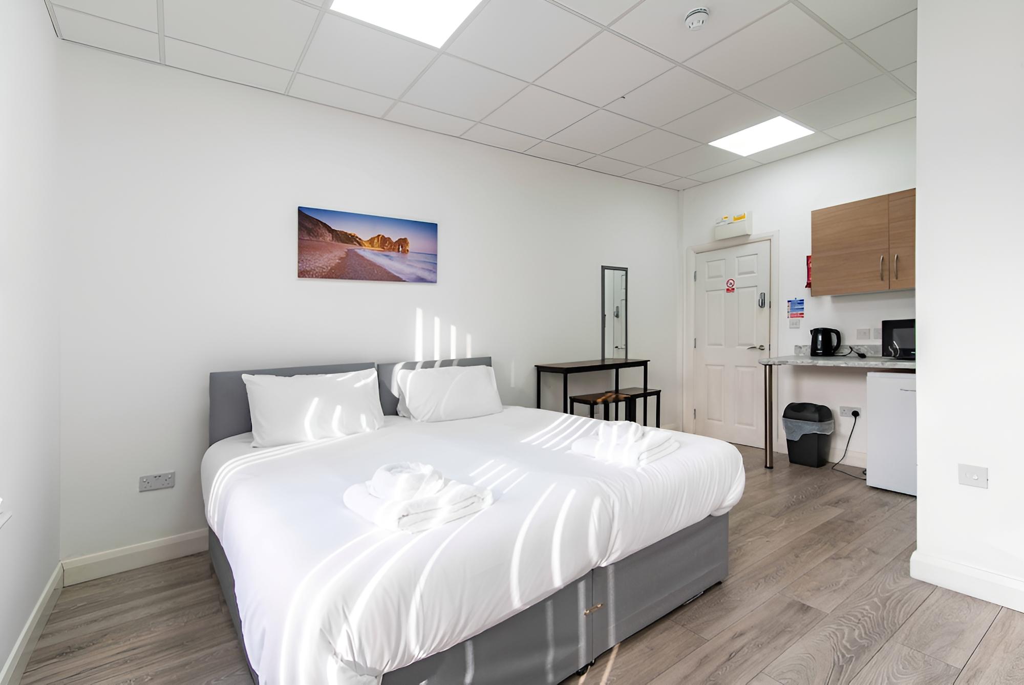 Nottingham Vacations - Hucknall Short Stays - Property Image 4