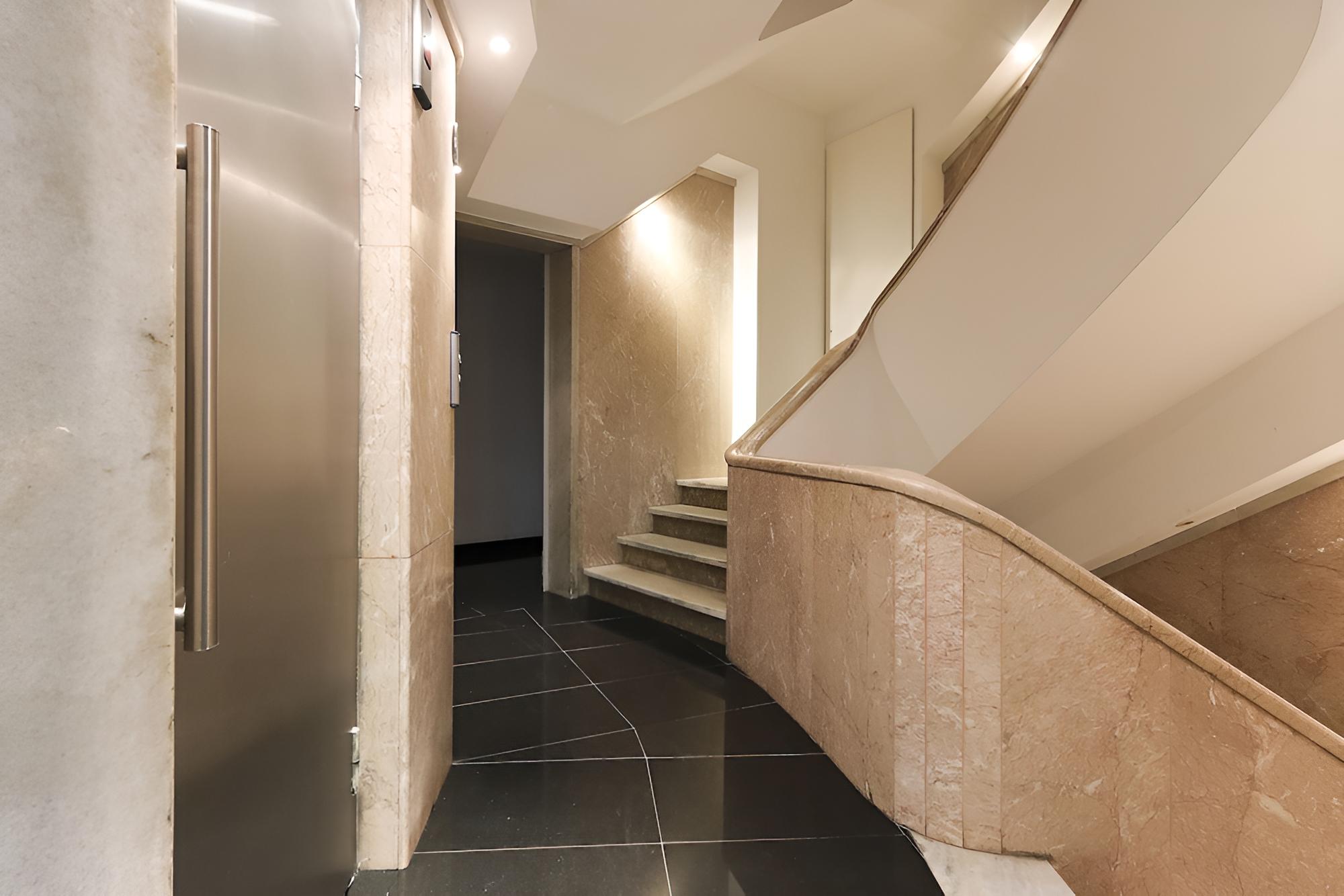 Marques Design I by Homing