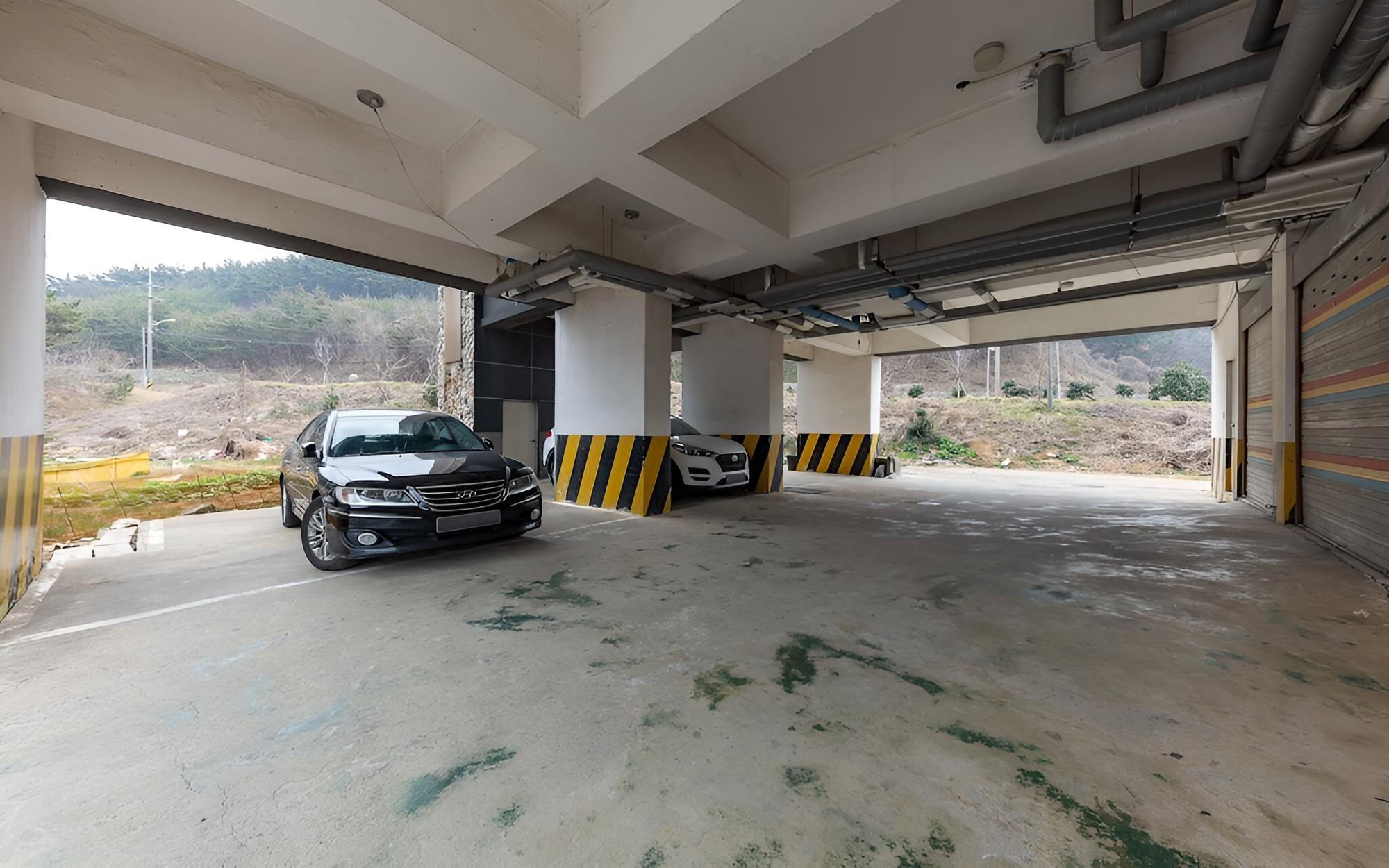 Taean Shinjindo Beach Condo Motel