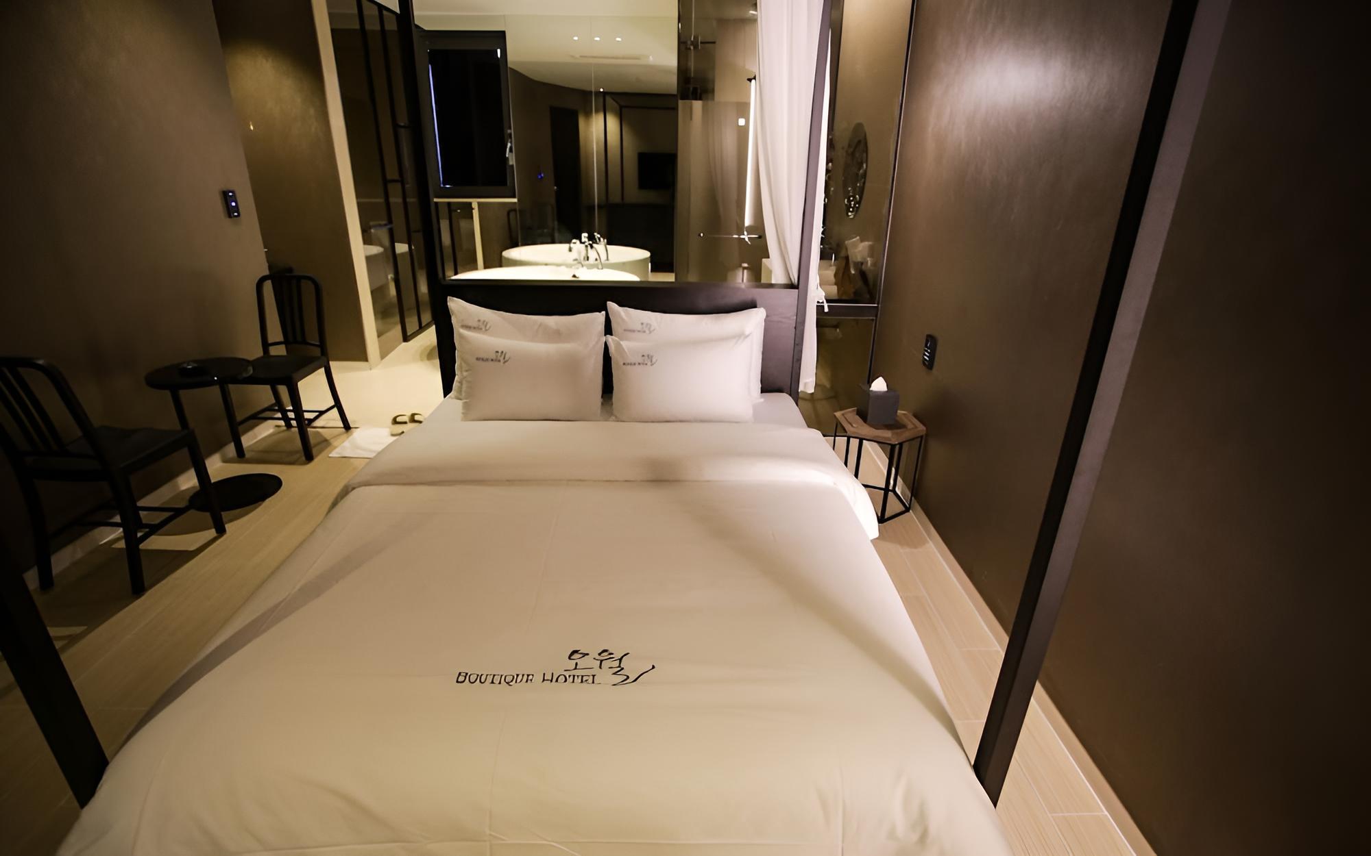 Icheon O-World Motel — 12