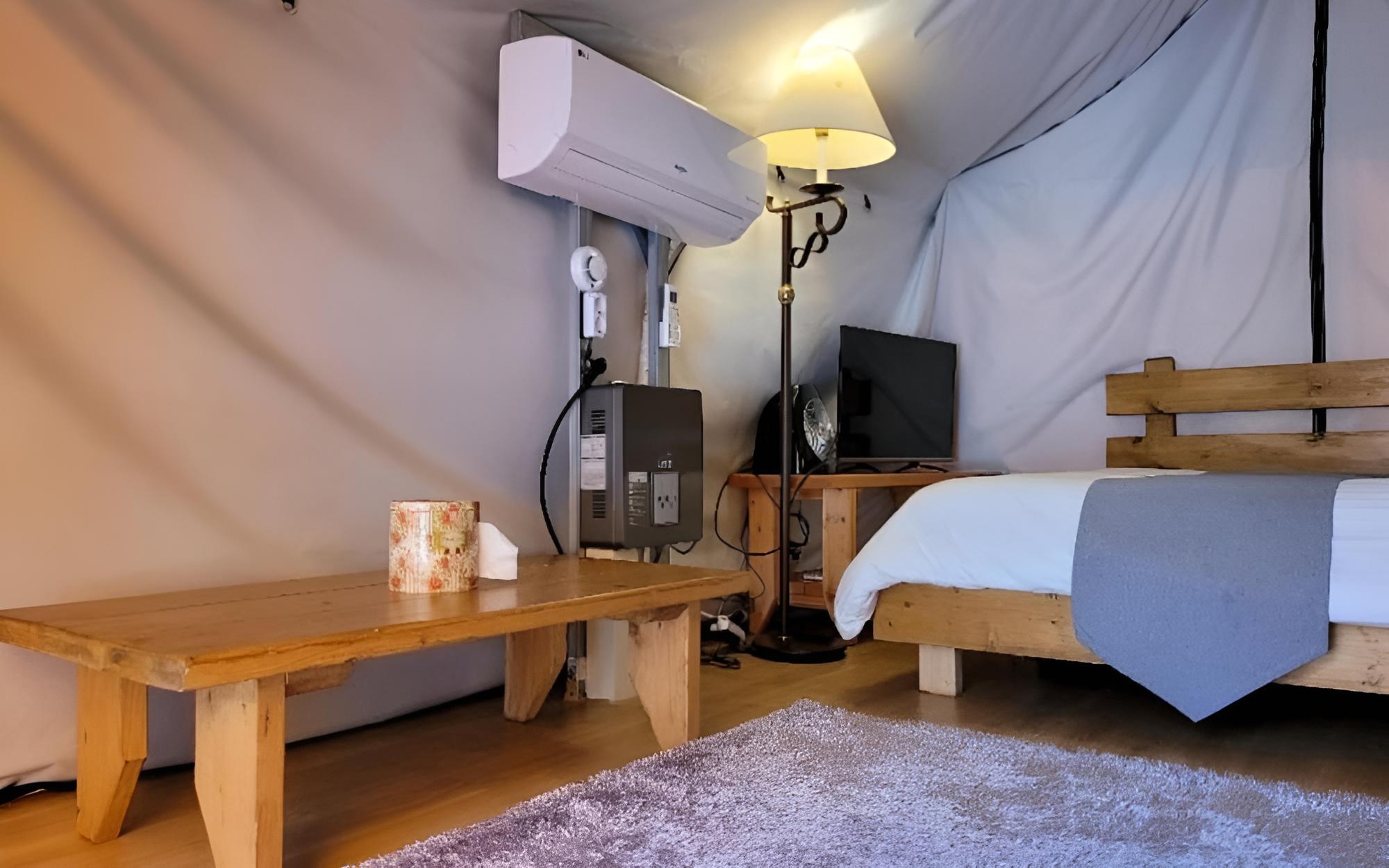 Hongcheon Coco Vivaldi Glamping Caravan