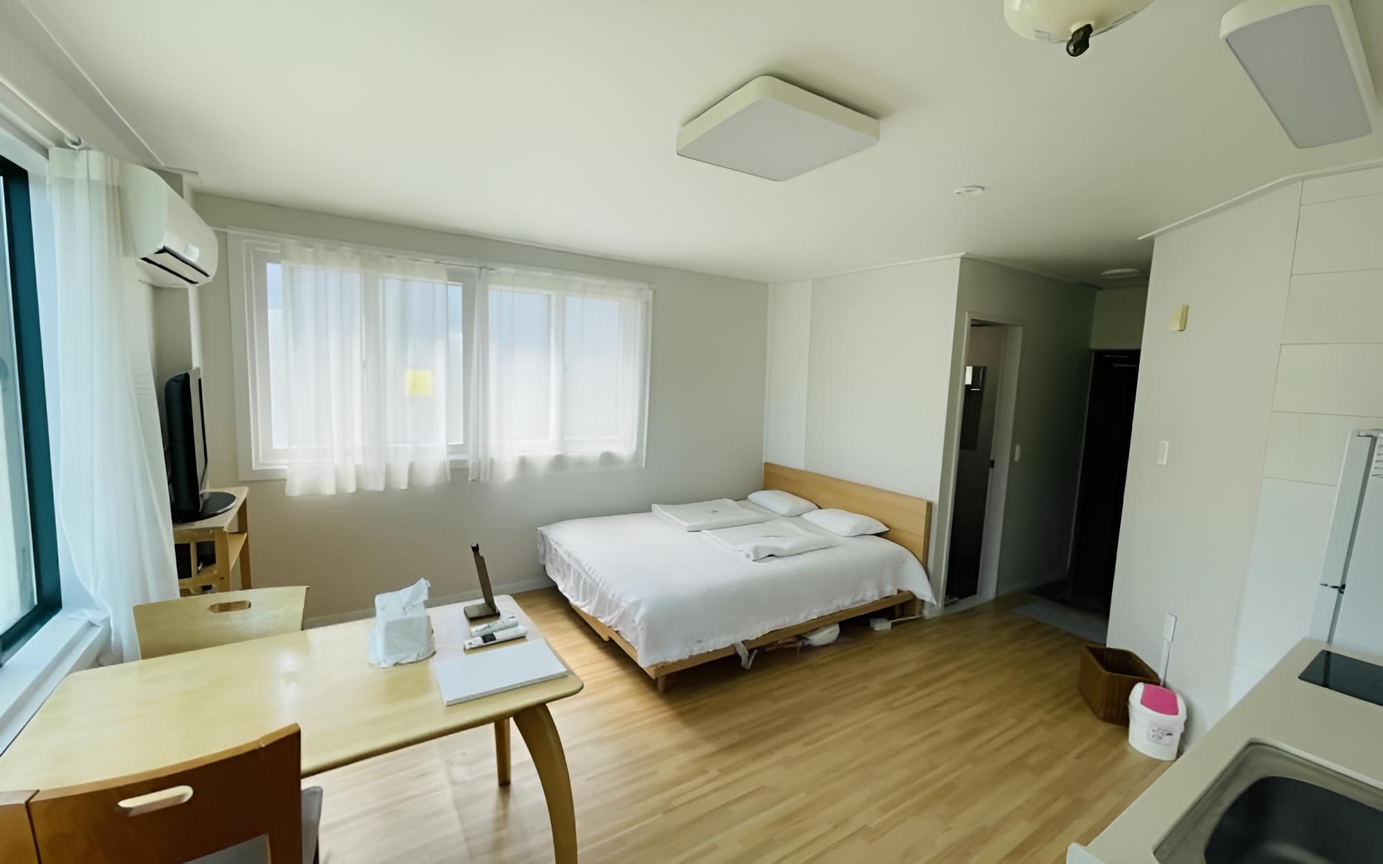 Tongyeong Wooribada Pension view 4
