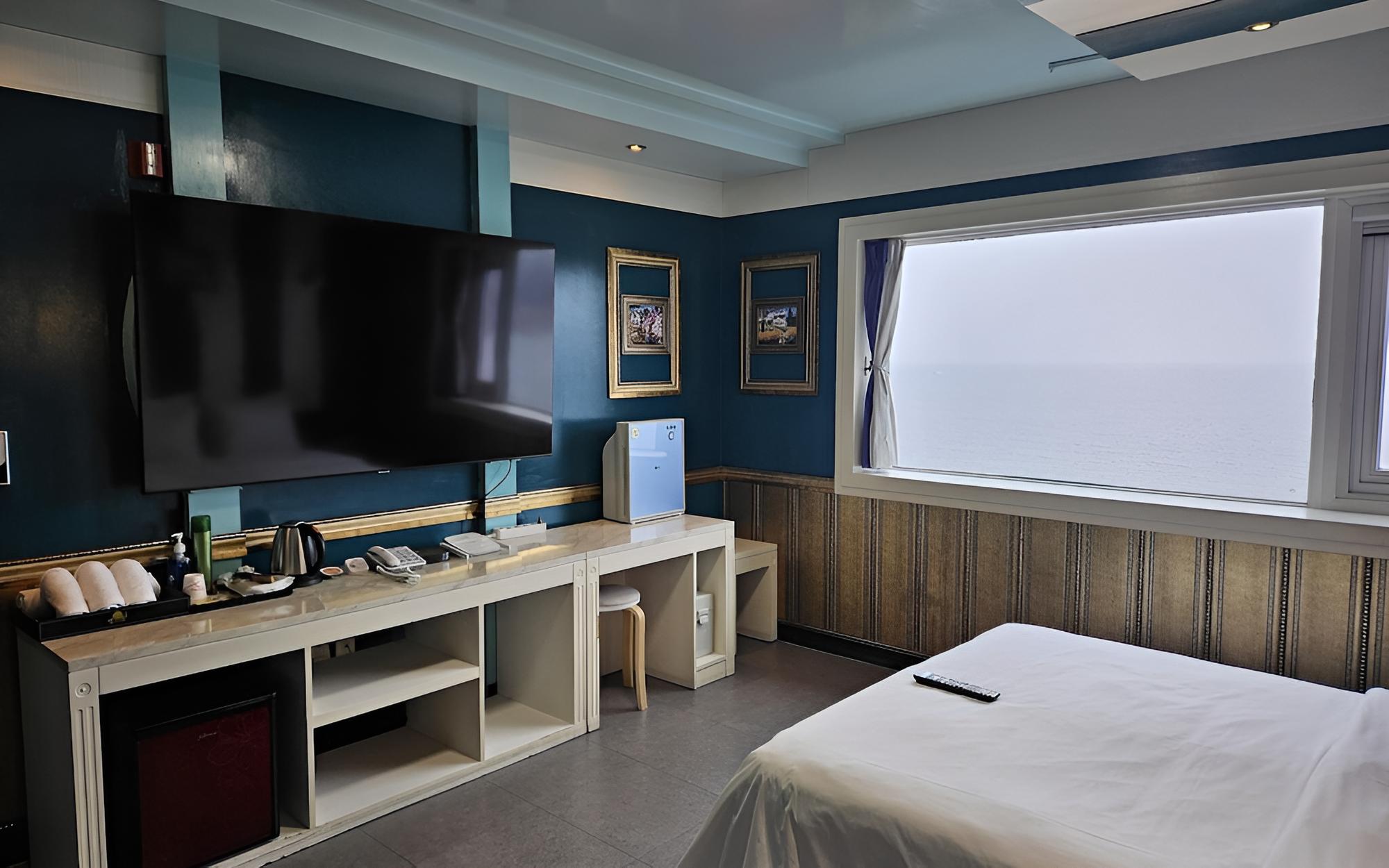 Gunsan Island Hotel