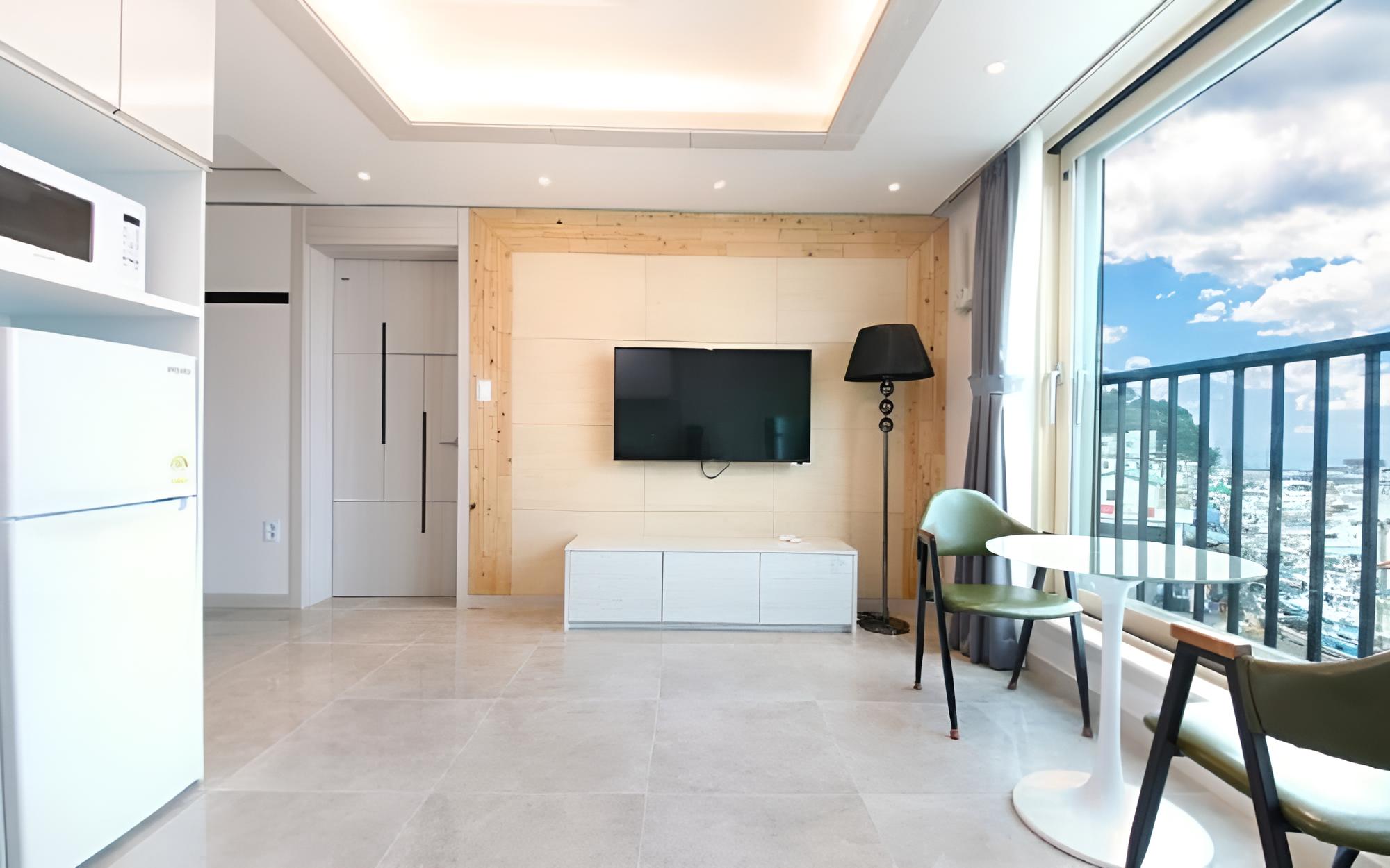 Yangyang Yangyang Pension view 5