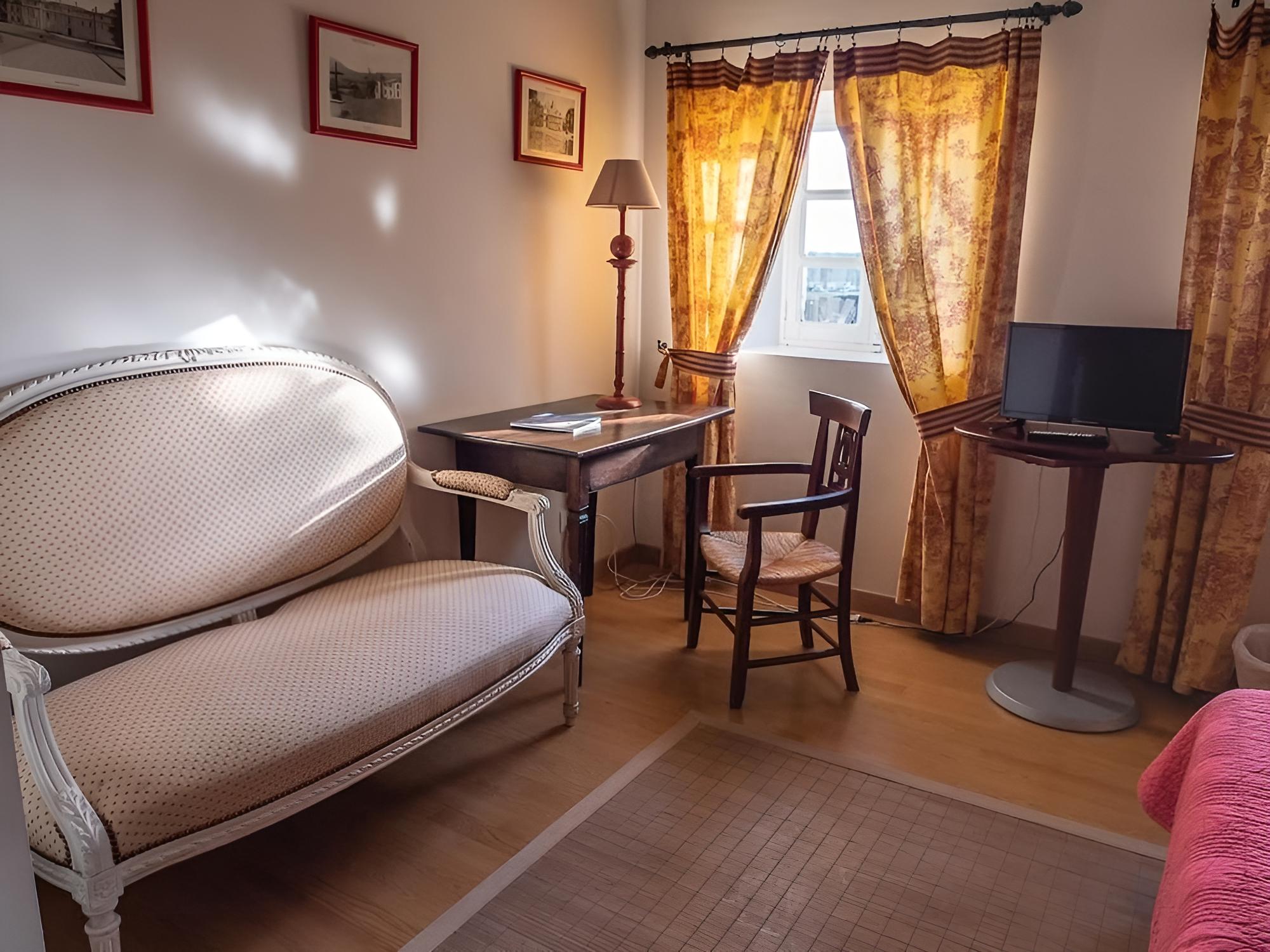 Chambre d'hôtes Le Peyret view 4