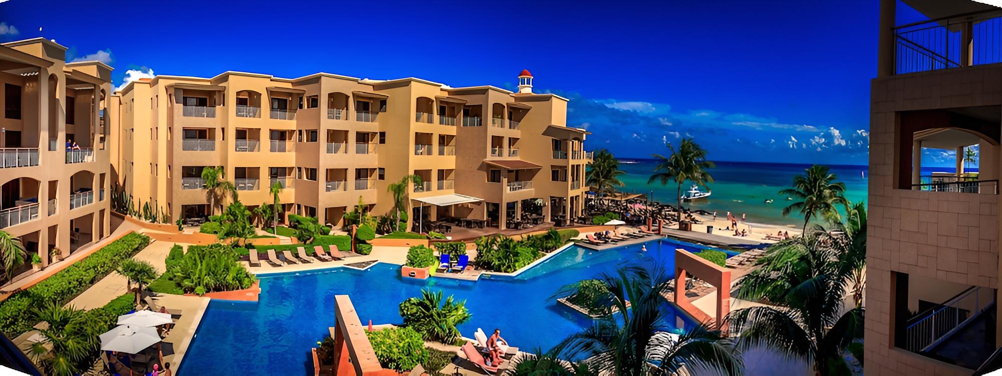 El Faro Oceanfront by Bric
