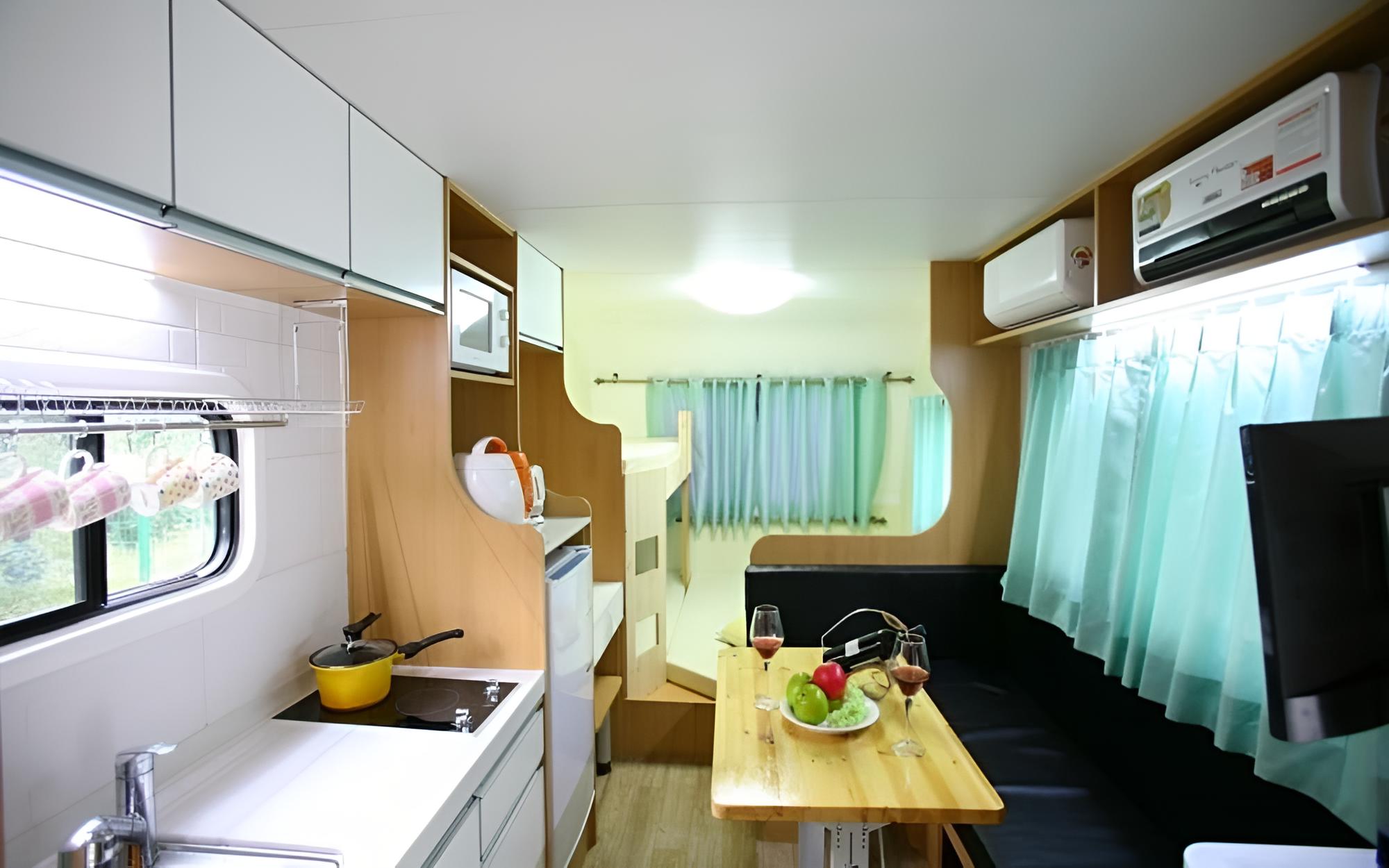 Gapyeong Kalbongsan Caravan Pension