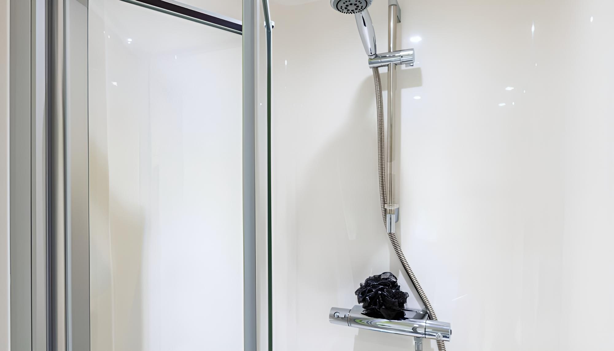 Ensuite Rooms for STUDENTS Only-BANGOR