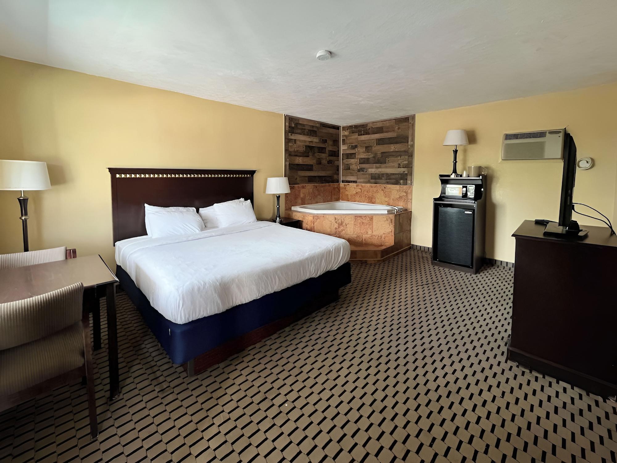 Motel 6 Fairmont, WV - Downtown