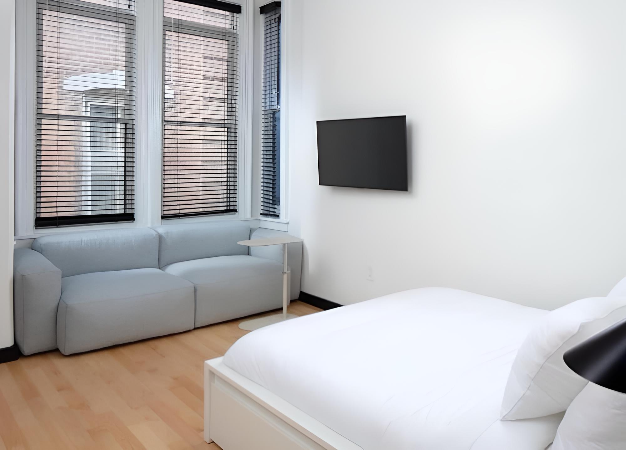 4003 Chestnut 2B in Philadelphia view 3