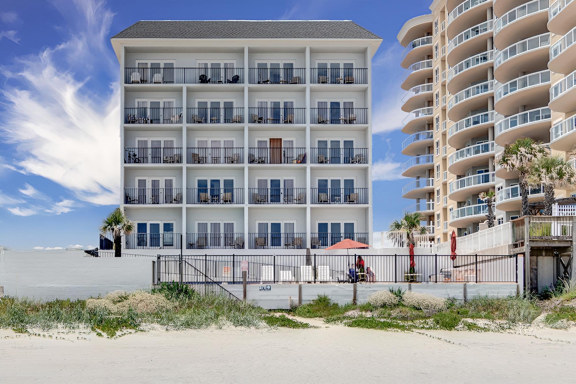 Beach Quarters Daytona view 2