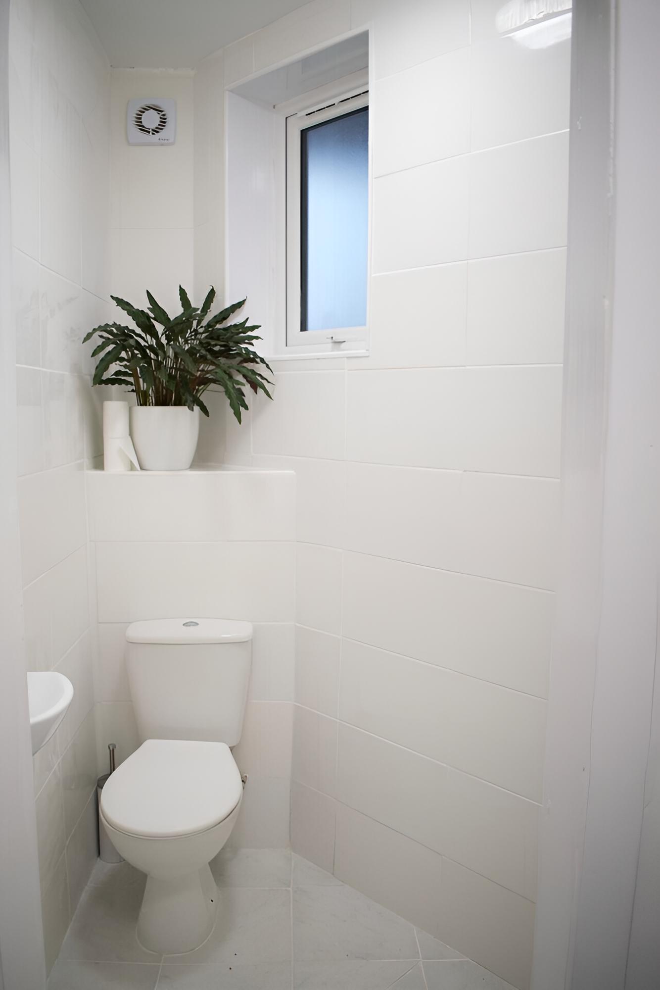 Bright Comfortable Studio Apt in Leith
