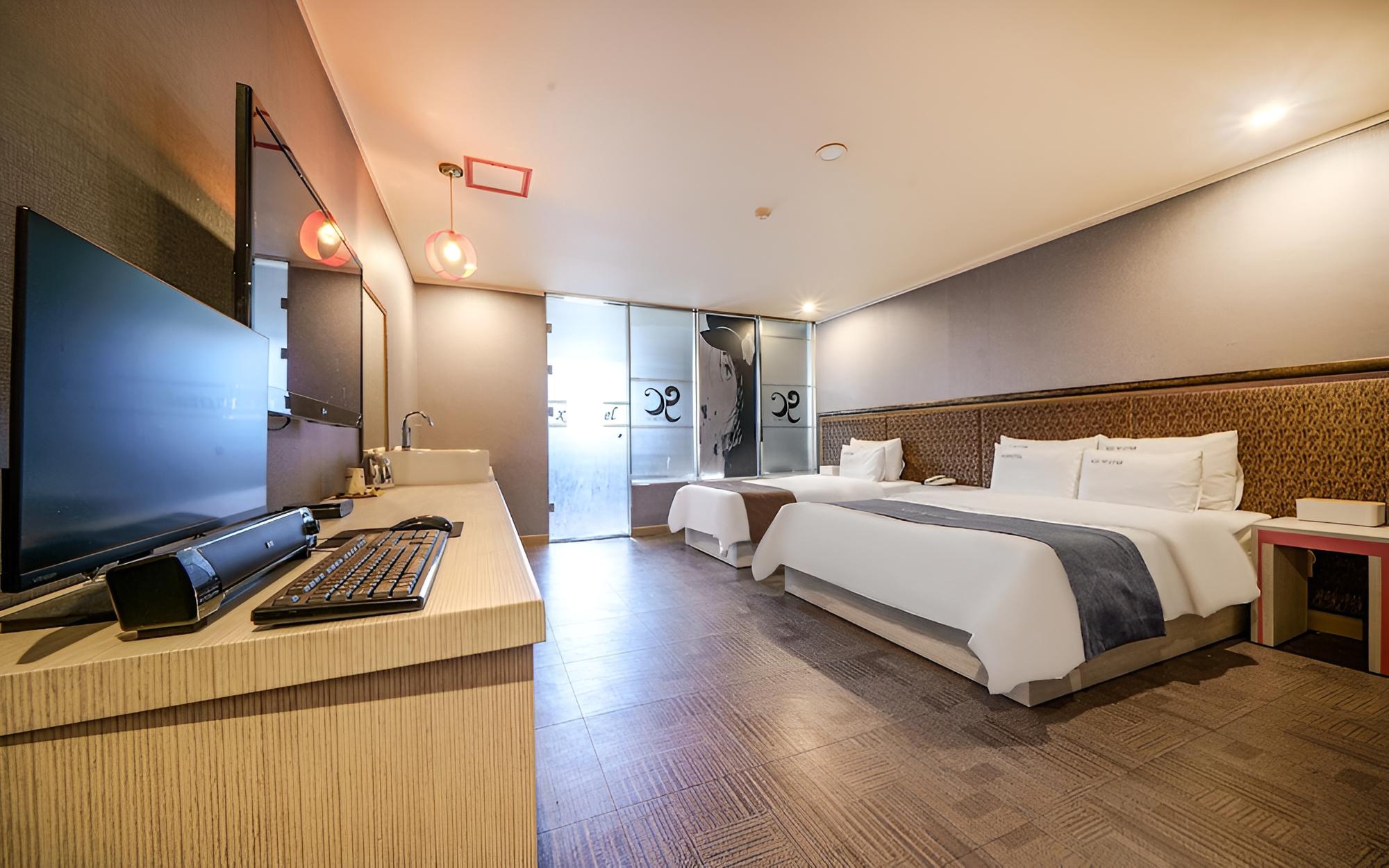 Jeonju Deokjin-dong Xi Hotel