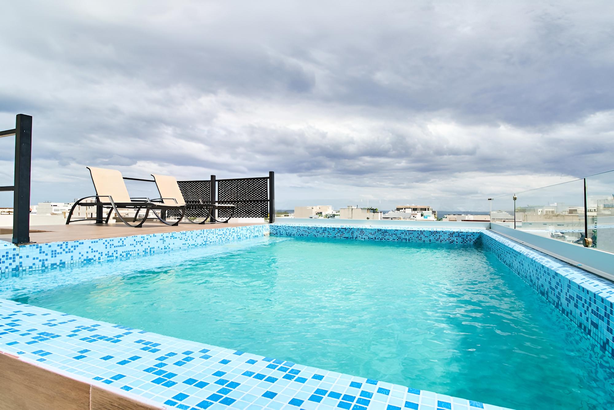 Torre 42 Playa del Carmen by Lockey view 3