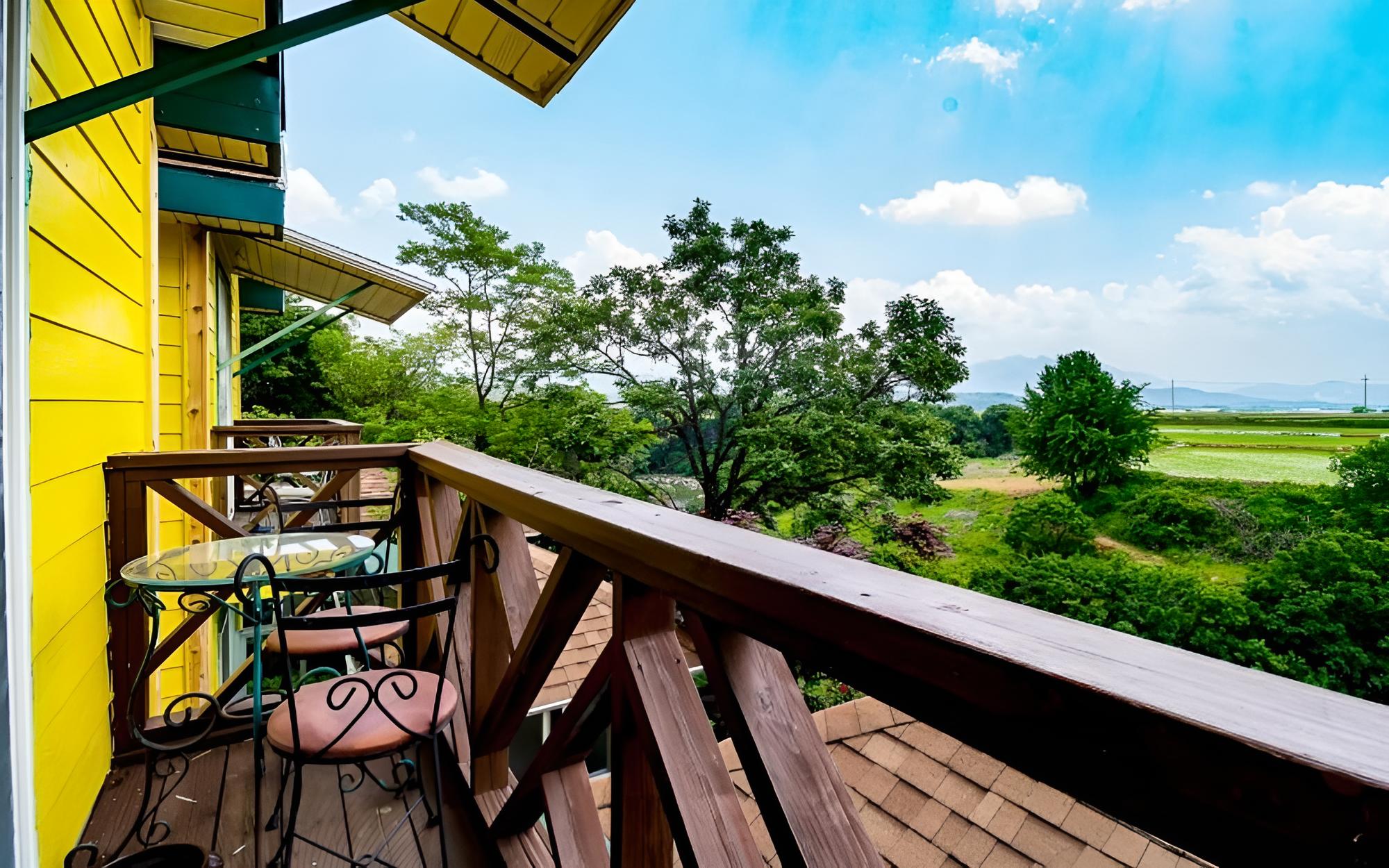 Cheorwon Kerensia Pension