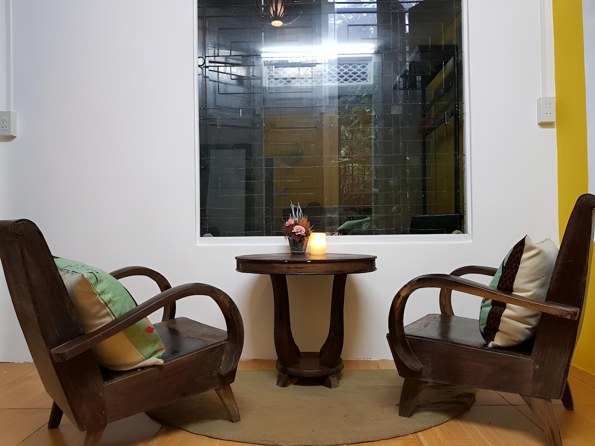 Lotus House