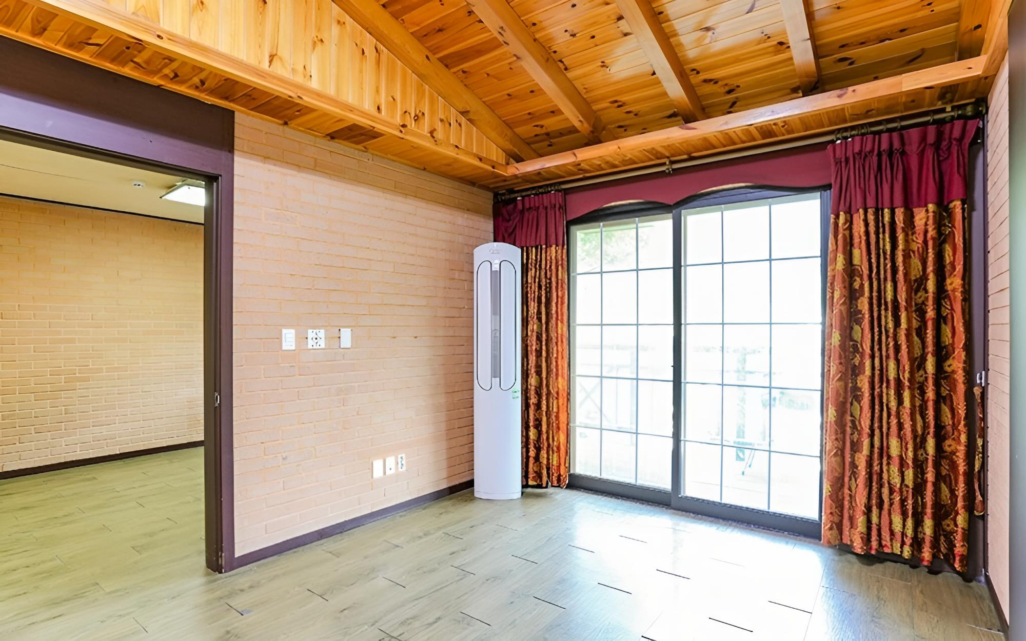 Yong Maple Pension