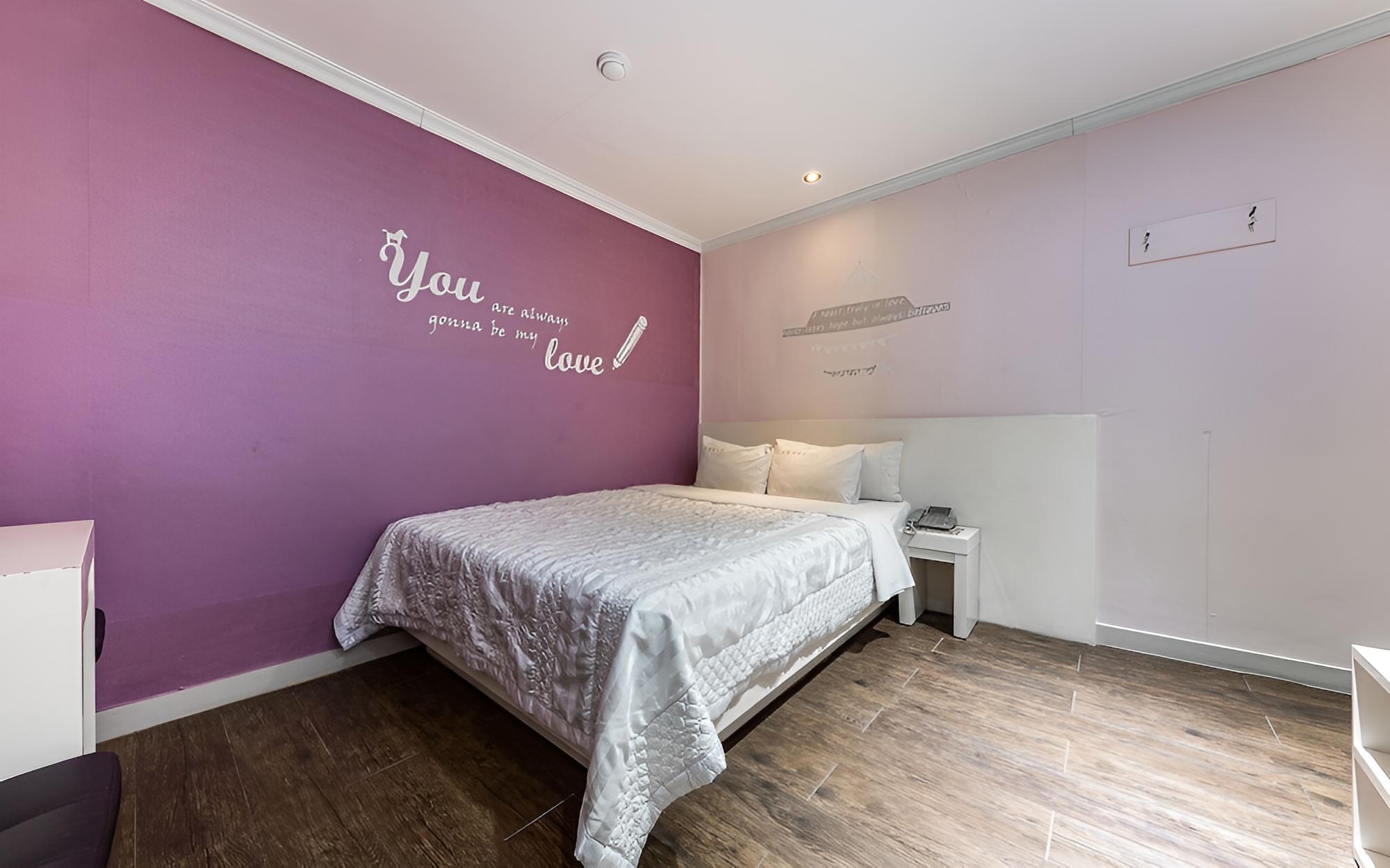 Cheonan Honeymoon Motel