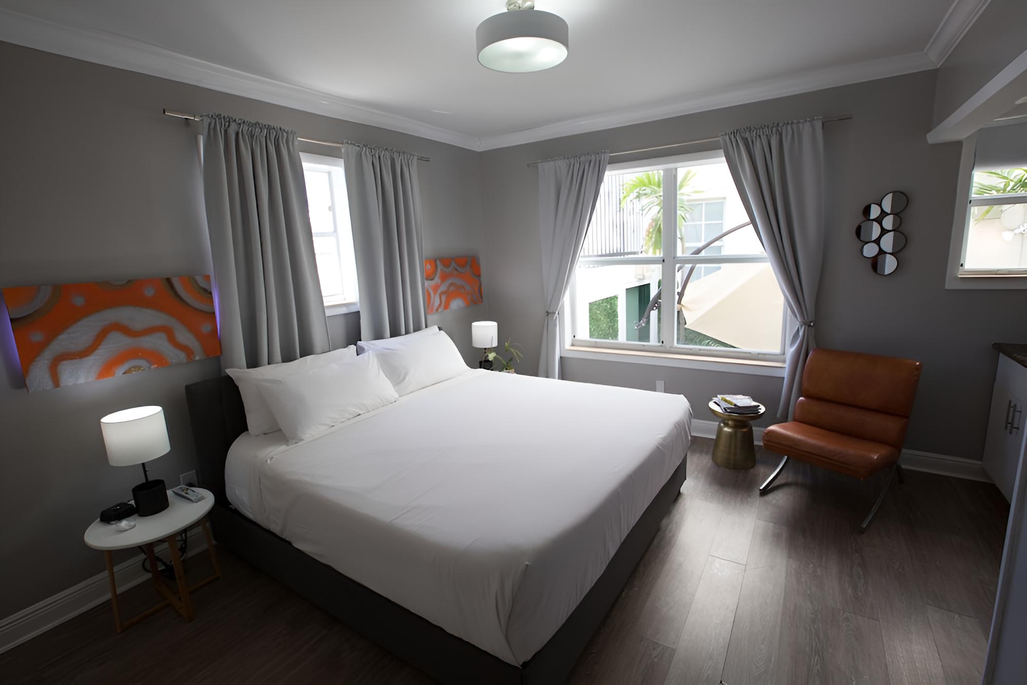 Sea View Stylish Flat w Shared Pool in Alanya
