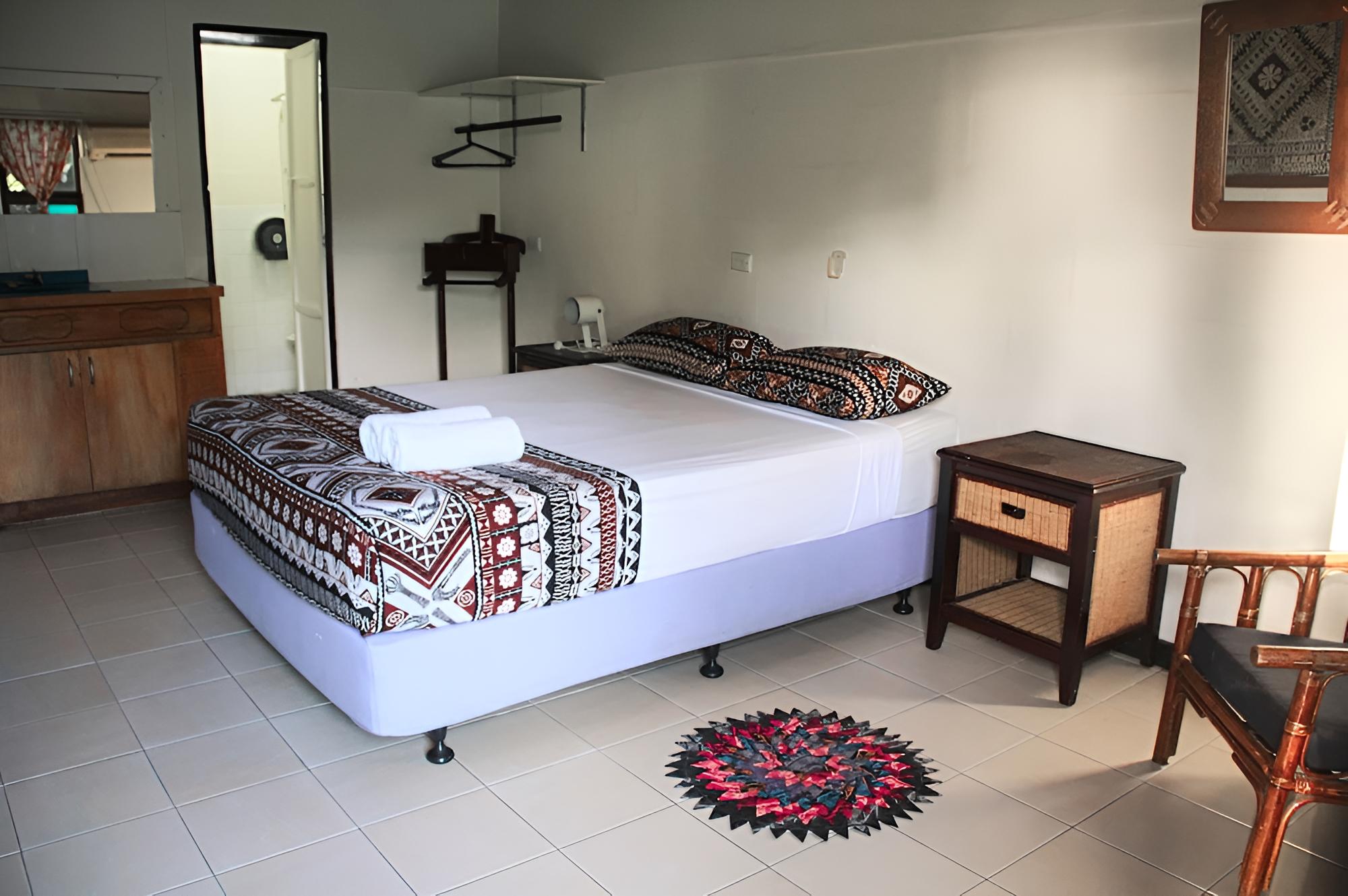 Travellers Beach Resort - Hostel