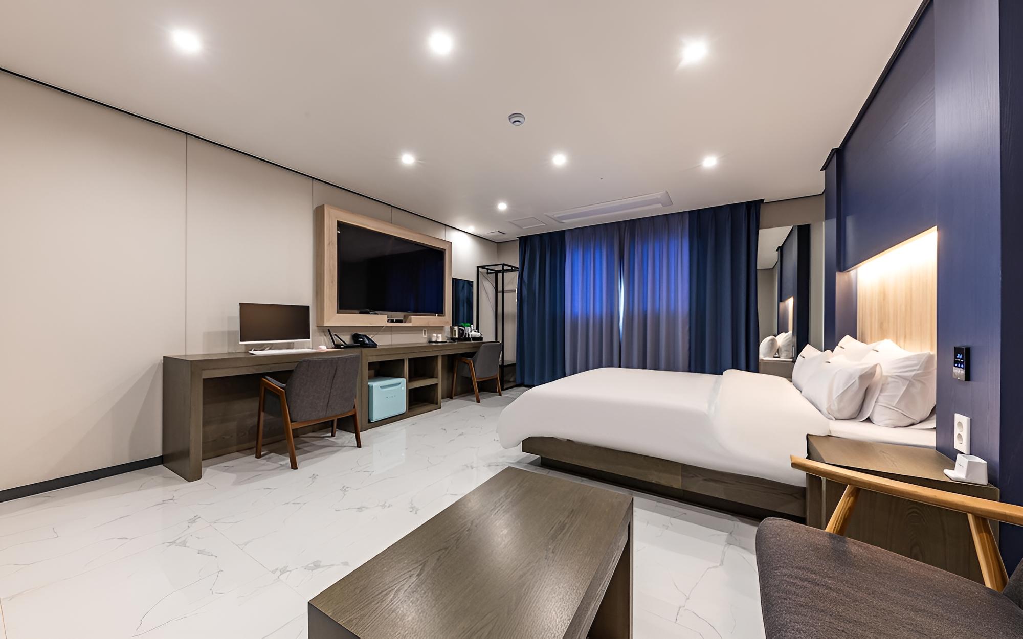 Okcheon Daecheong Hotel