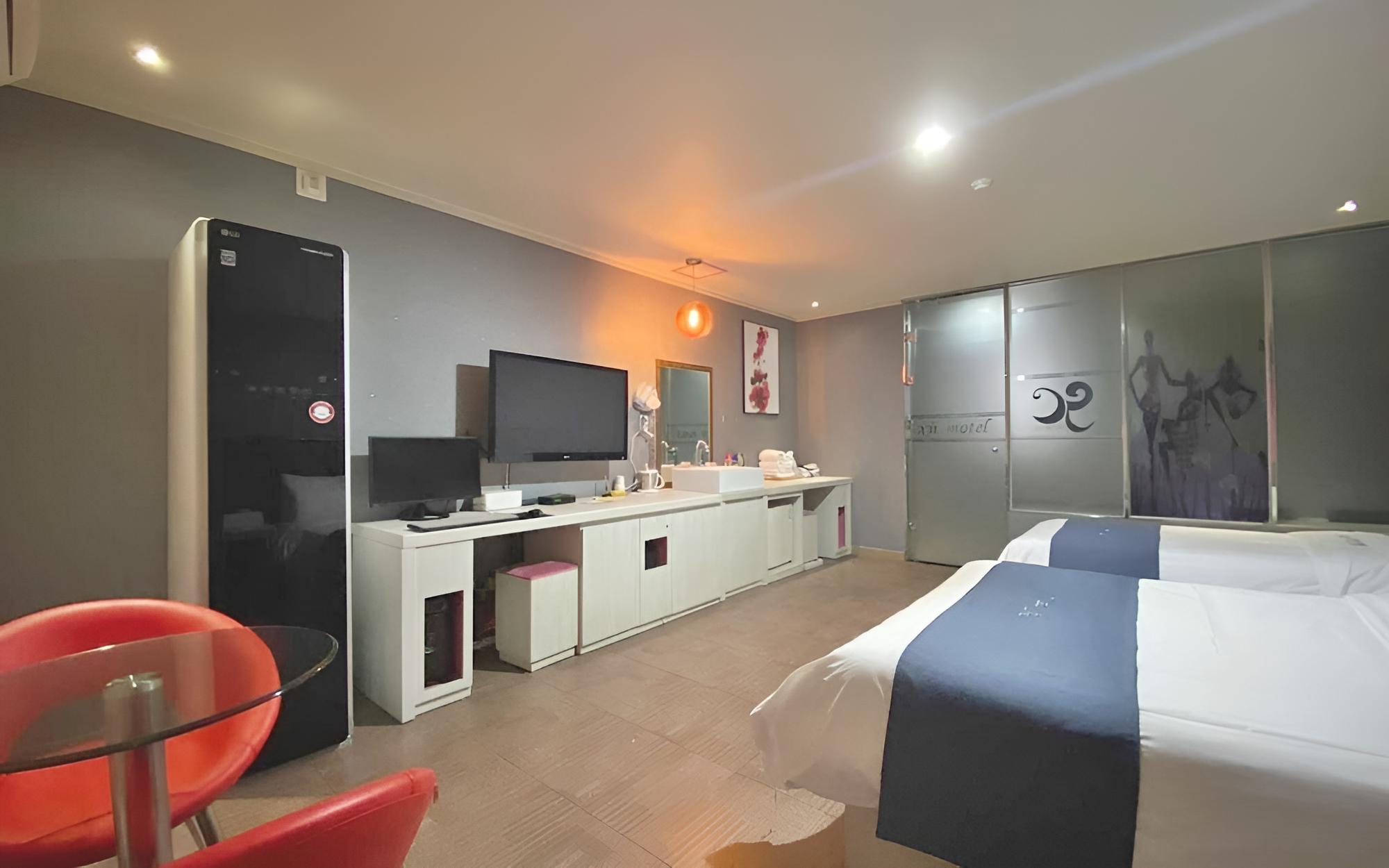 Jeonju Deokjin-dong Xi Hotel