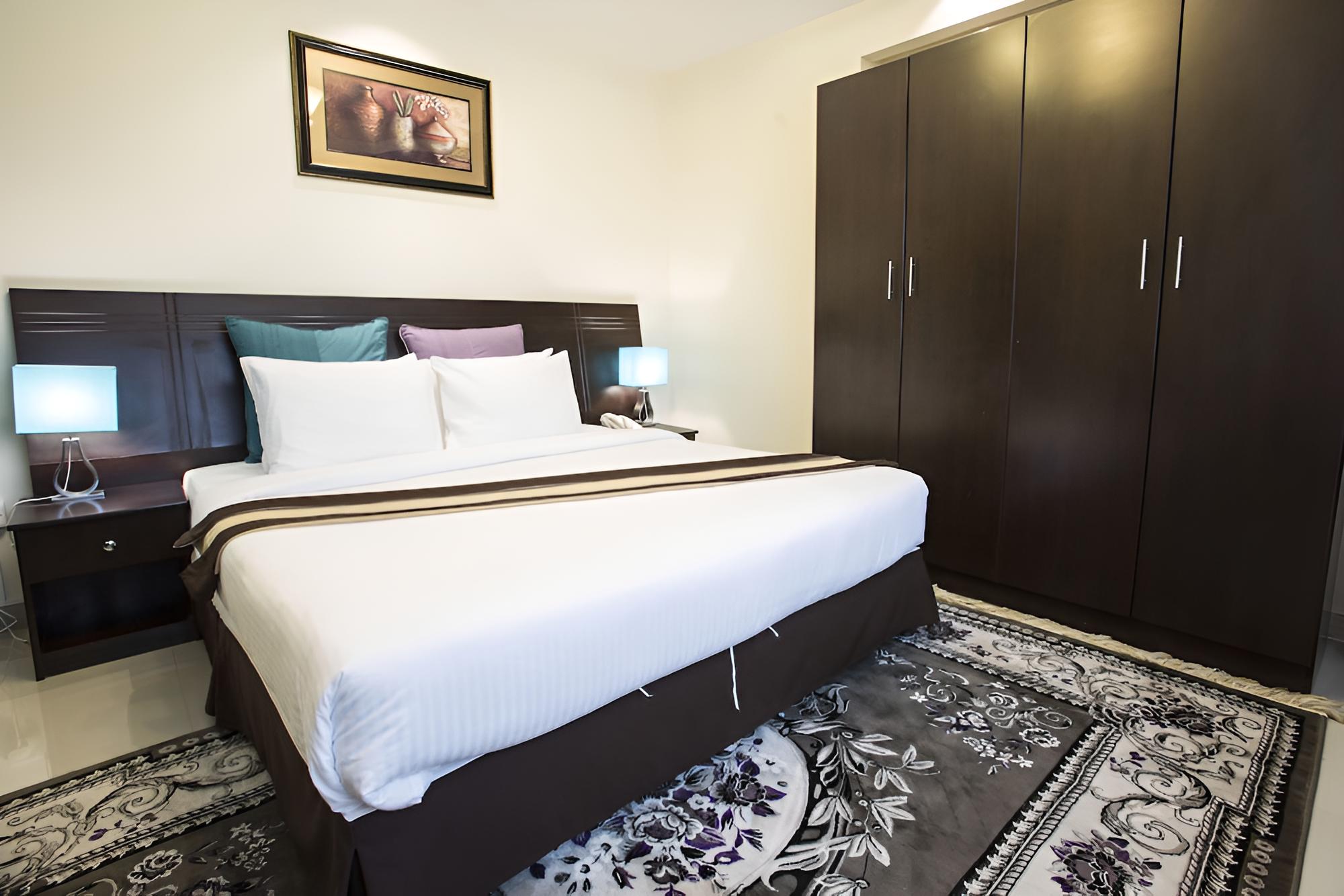 Travellers Hotel Apartment