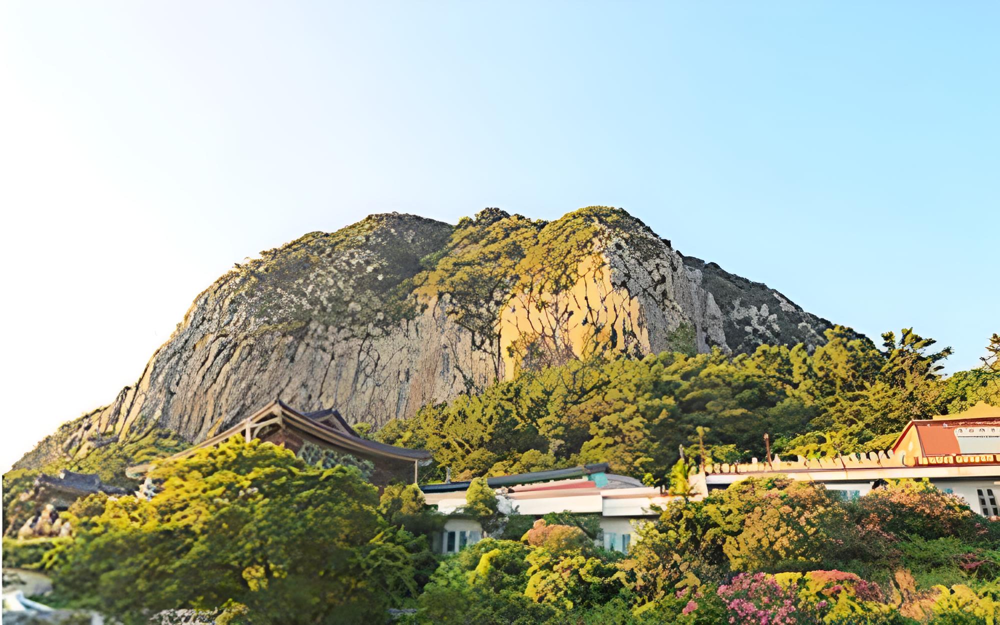 Jeju Sanbangsan Tansan Oncheon Pension