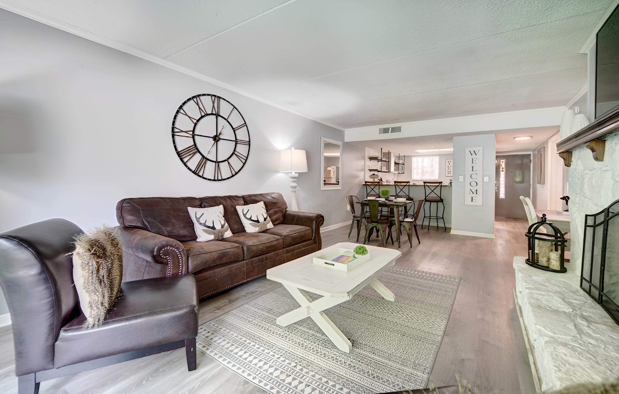 Bright Gatlinburg Condo < 1 Mi to Main Strip!