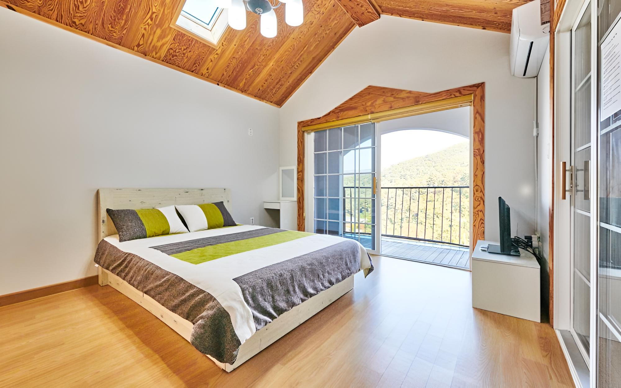 Yangpyeong Ordaon Pension view 5