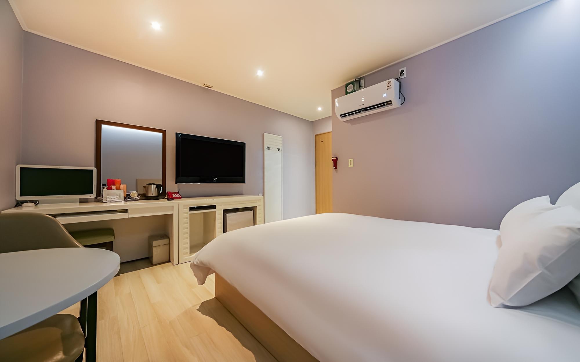 Yeongju Wiz Hotel view 4