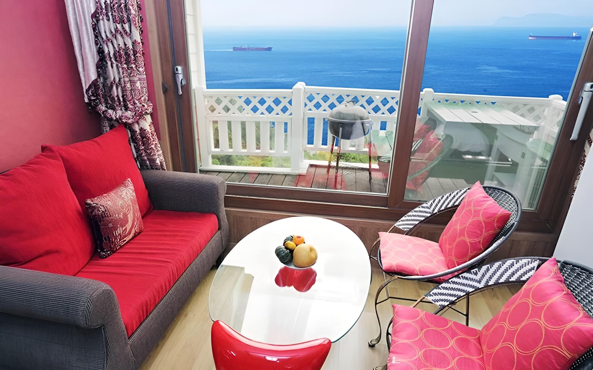 Namhae Casa Mar Pension