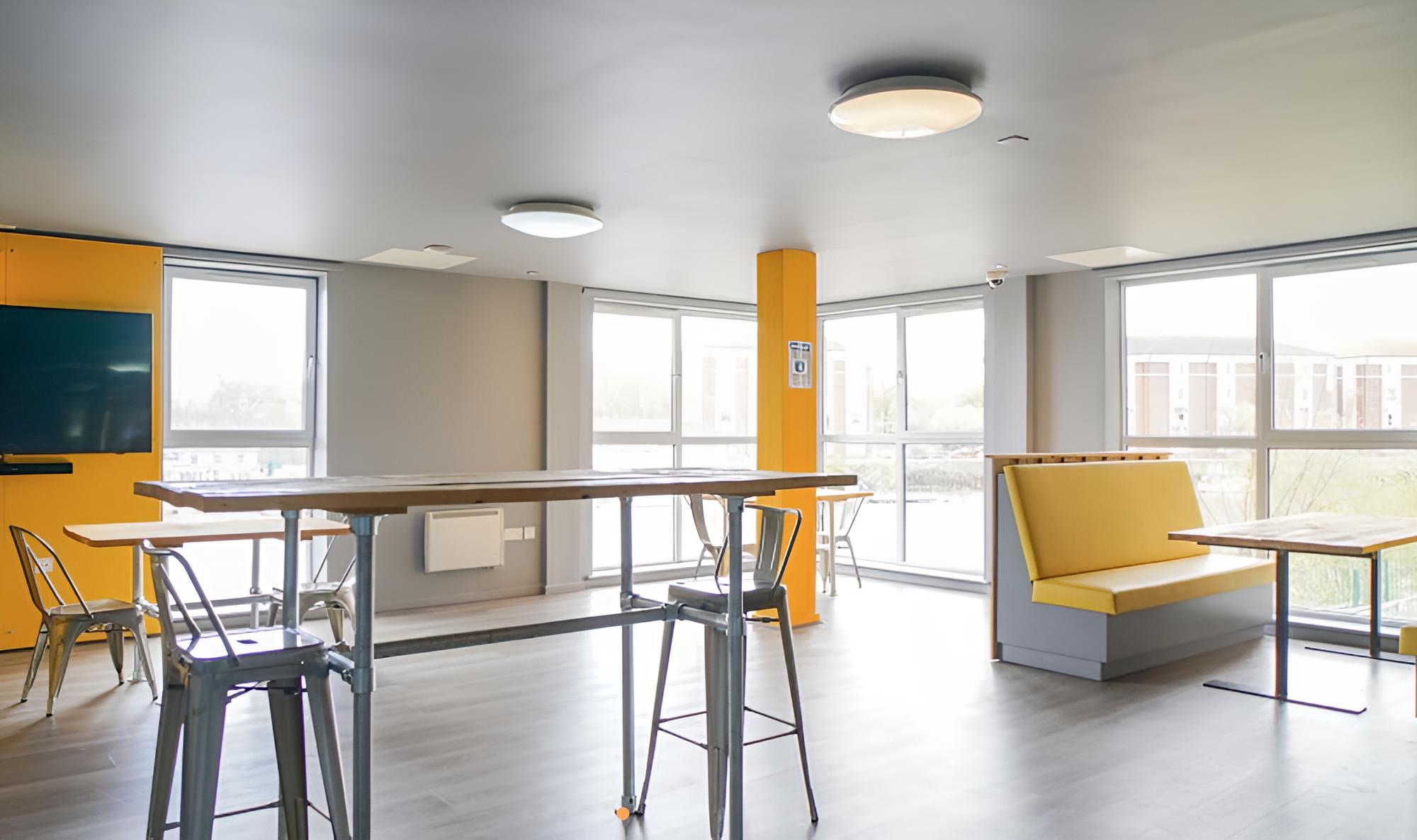Cozy Rooms for STUDENTS-STOCKTON-ON-TEES view 3