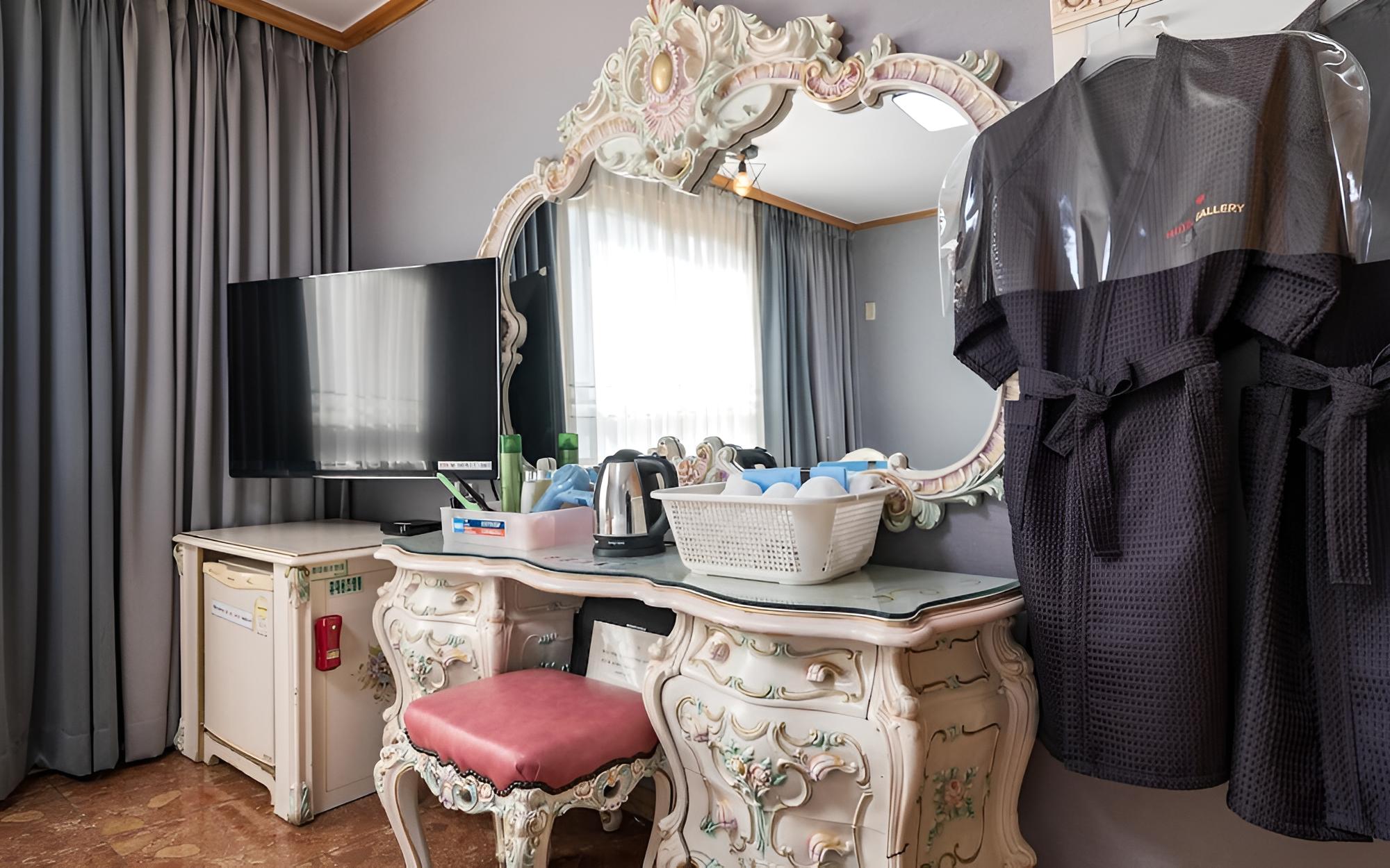 Yangju Gallery Hotel