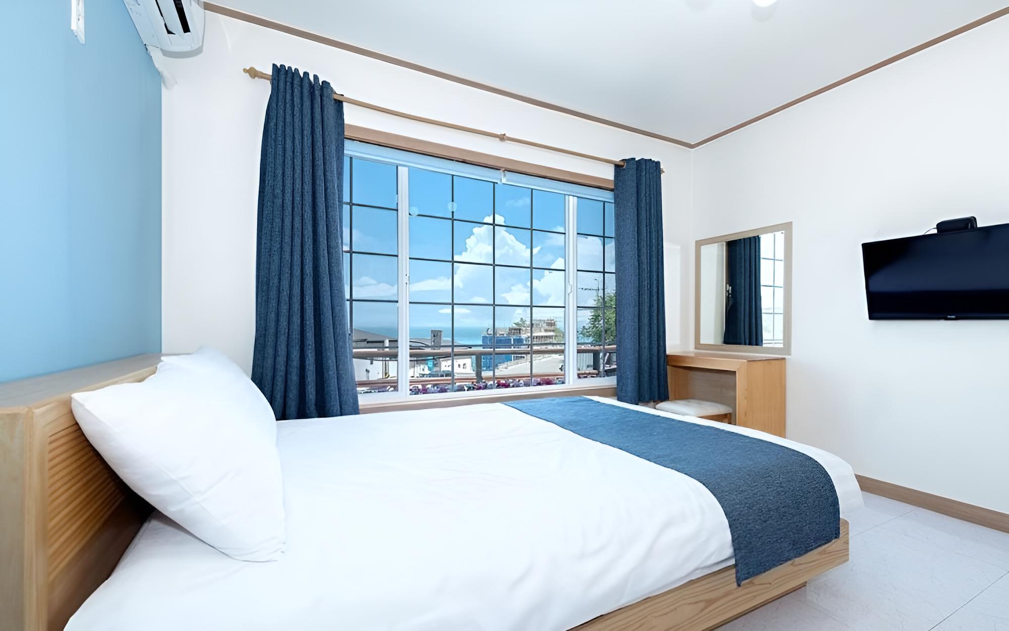 Yeosu Maison Blanche Pension