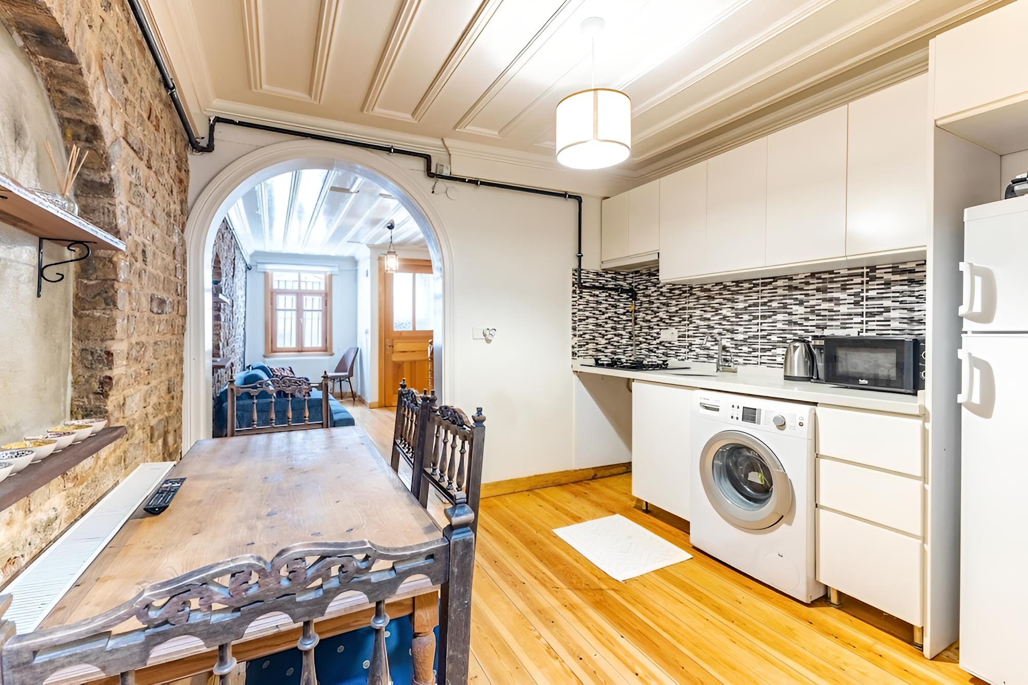 Authentic Stone House 10 min to Goldenhorn