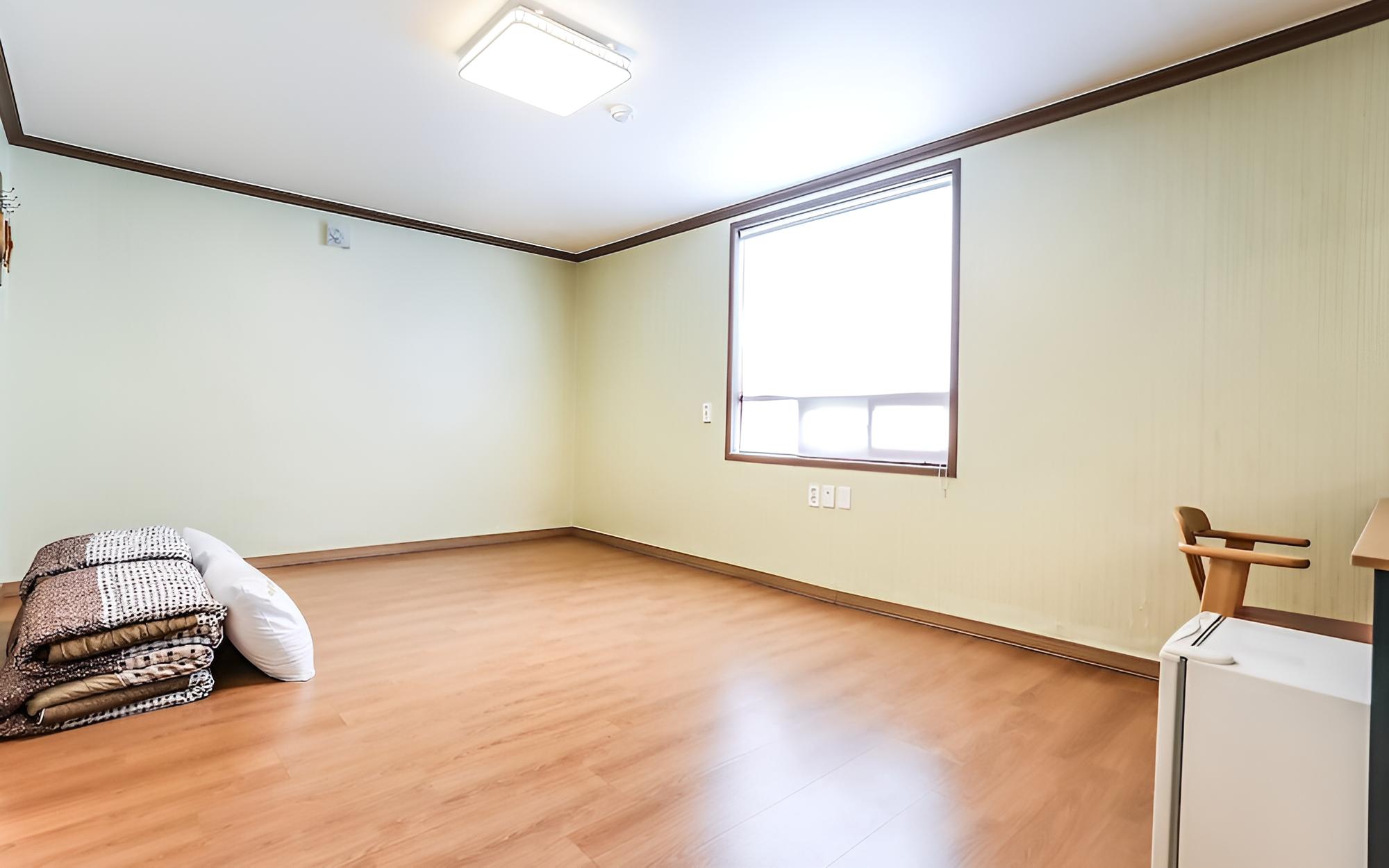 Gangneung Gyeongpodae Eroom — photo 32