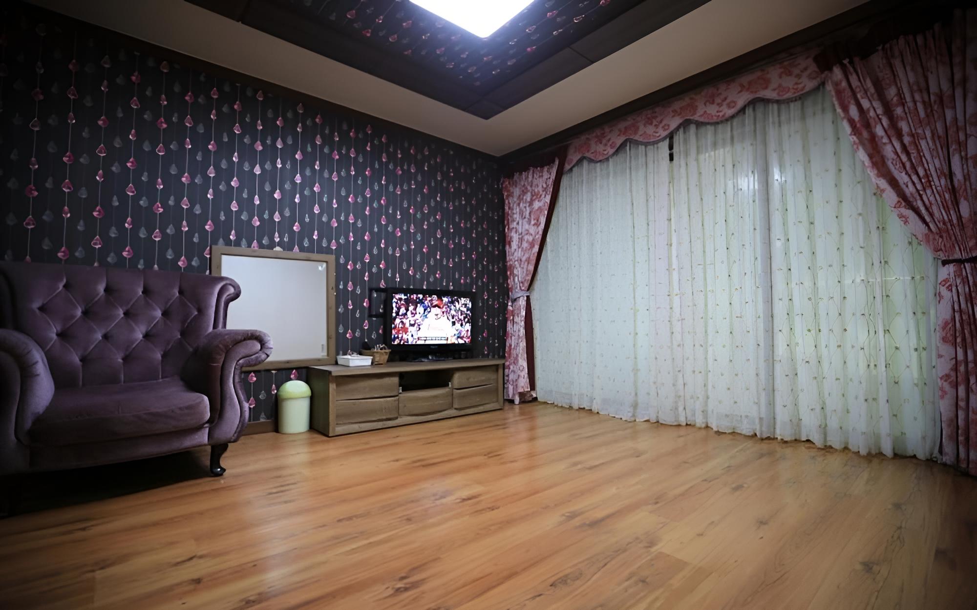 Namhae Enmorae Pension view 3