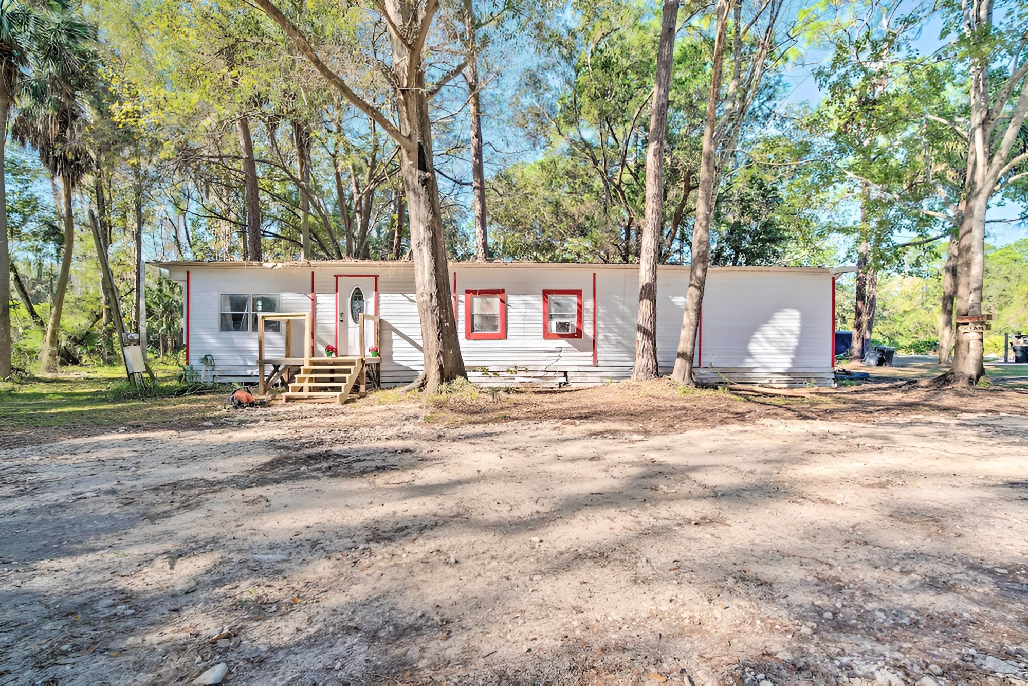 Family-friendly Yankeetown Home w/ Grill!