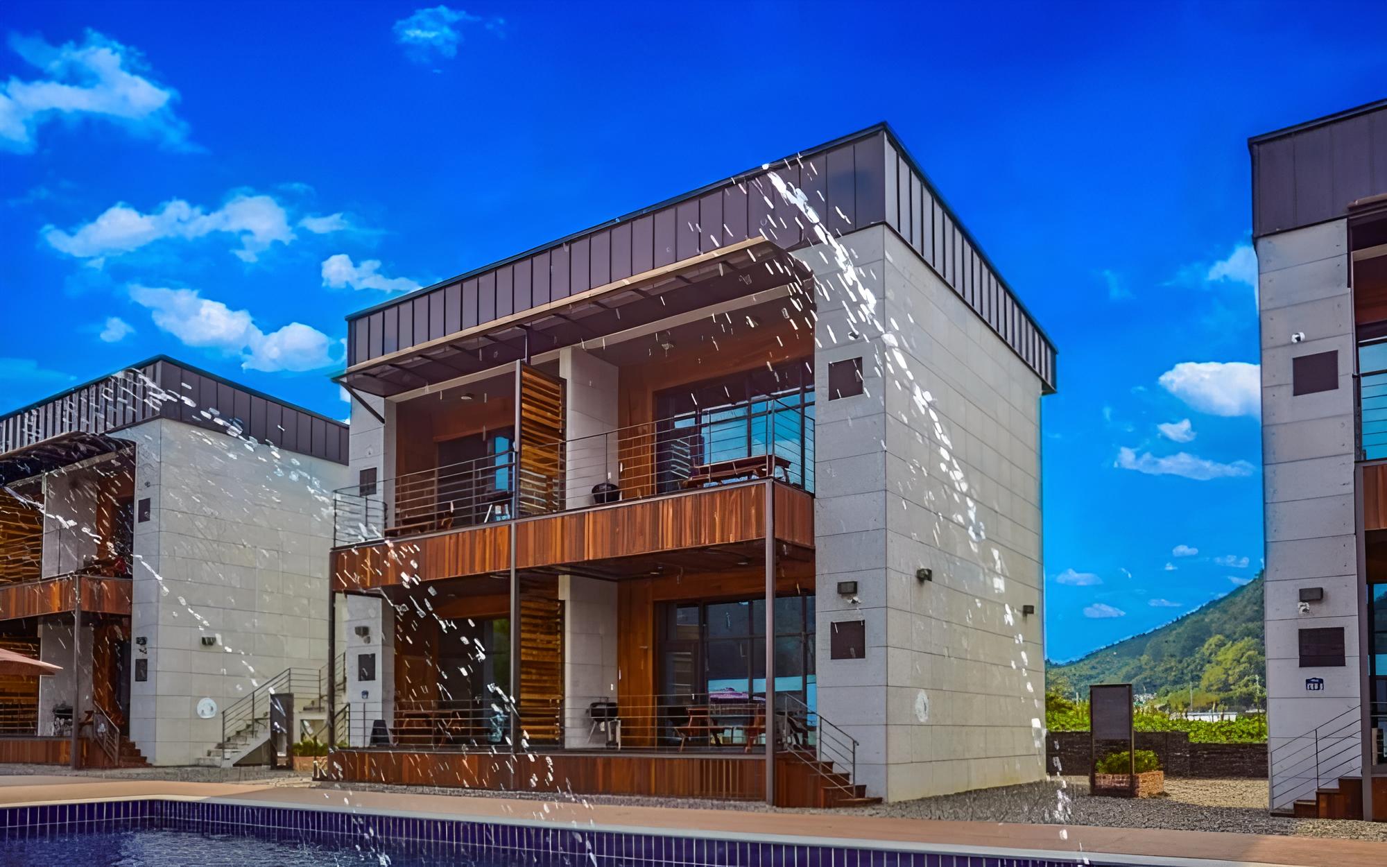 Cheongju Okhwayongsojelpyeong Pension