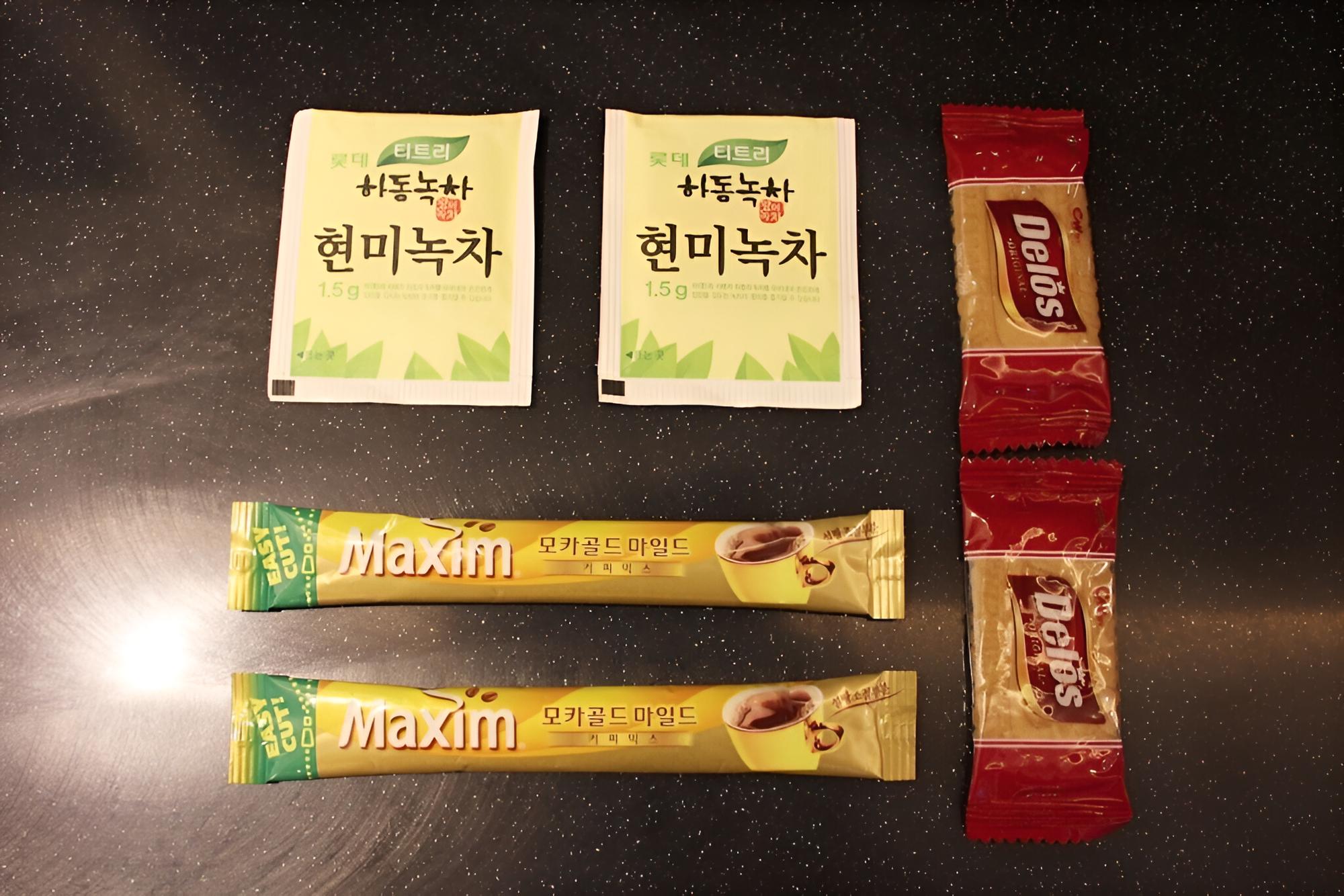 Jinju G and G