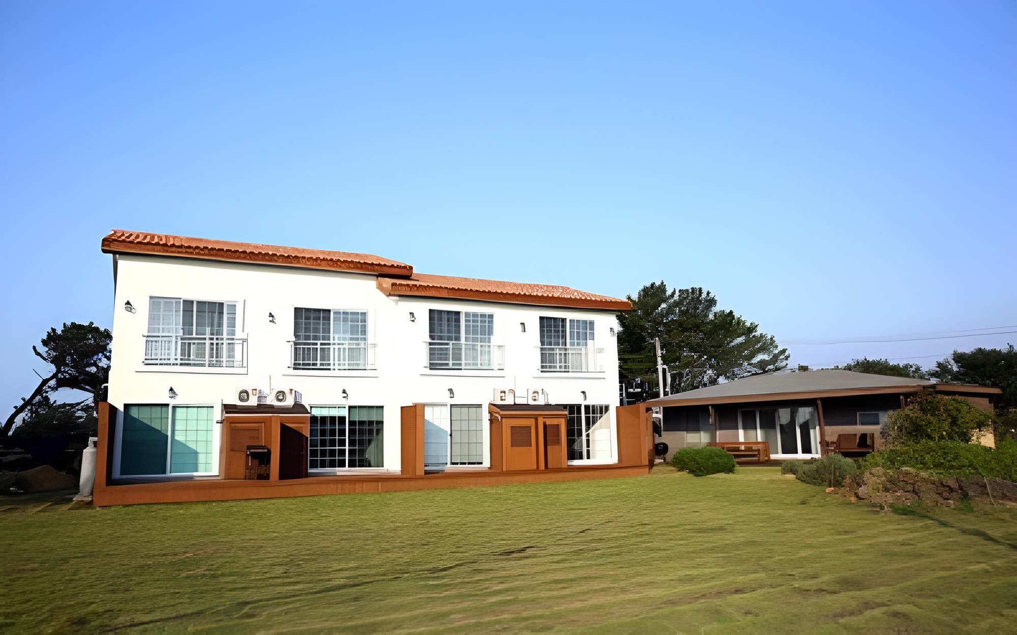 Jeju Owl House Pension