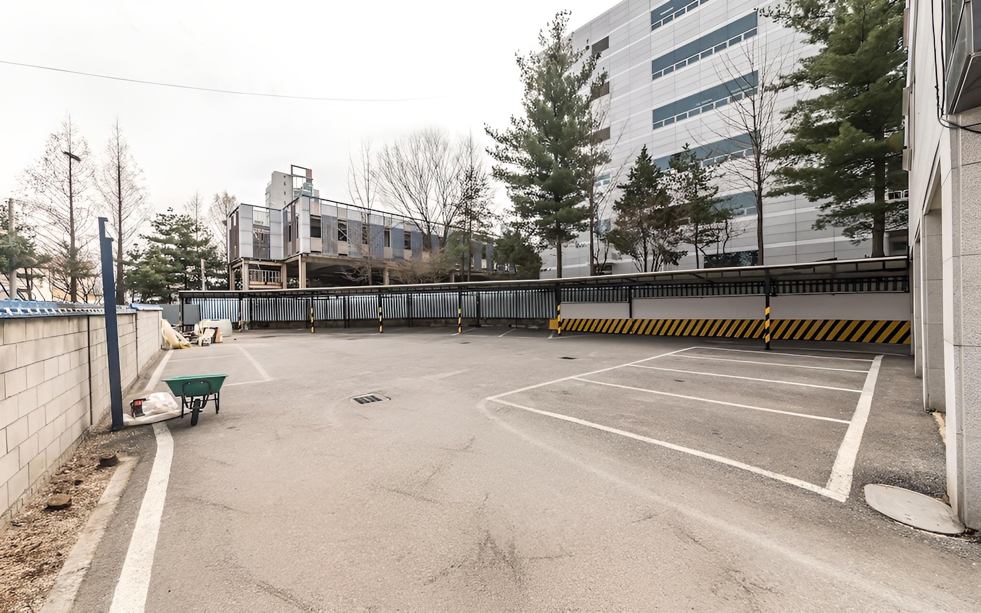 Wonju Khan