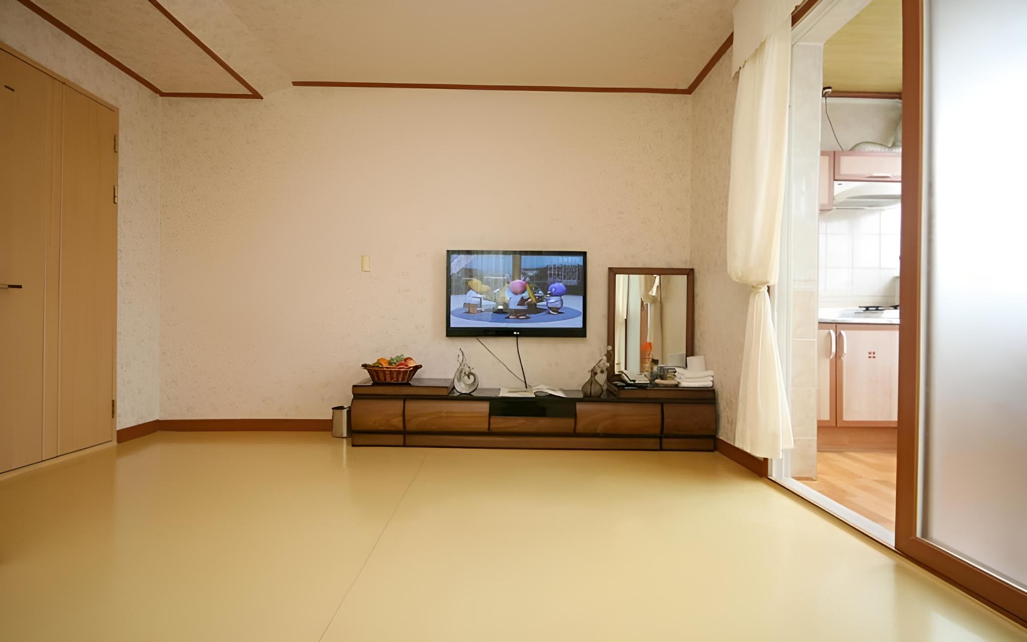 Donghae Mangsang Golden Beach Pension