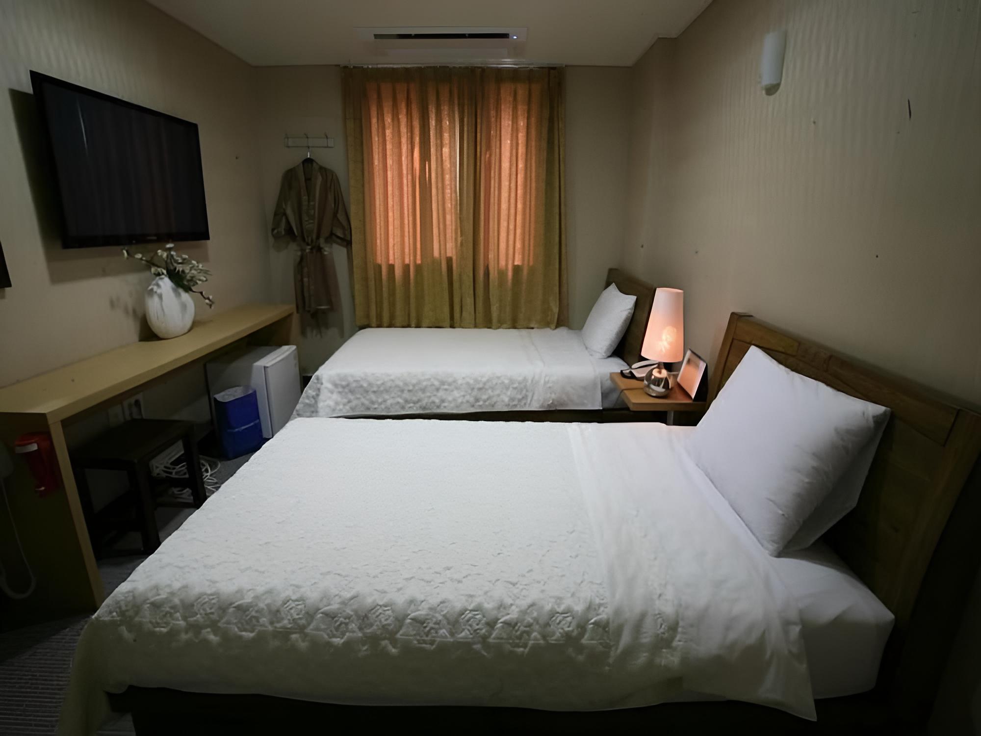 Geojedo Okpo Win Hotel
